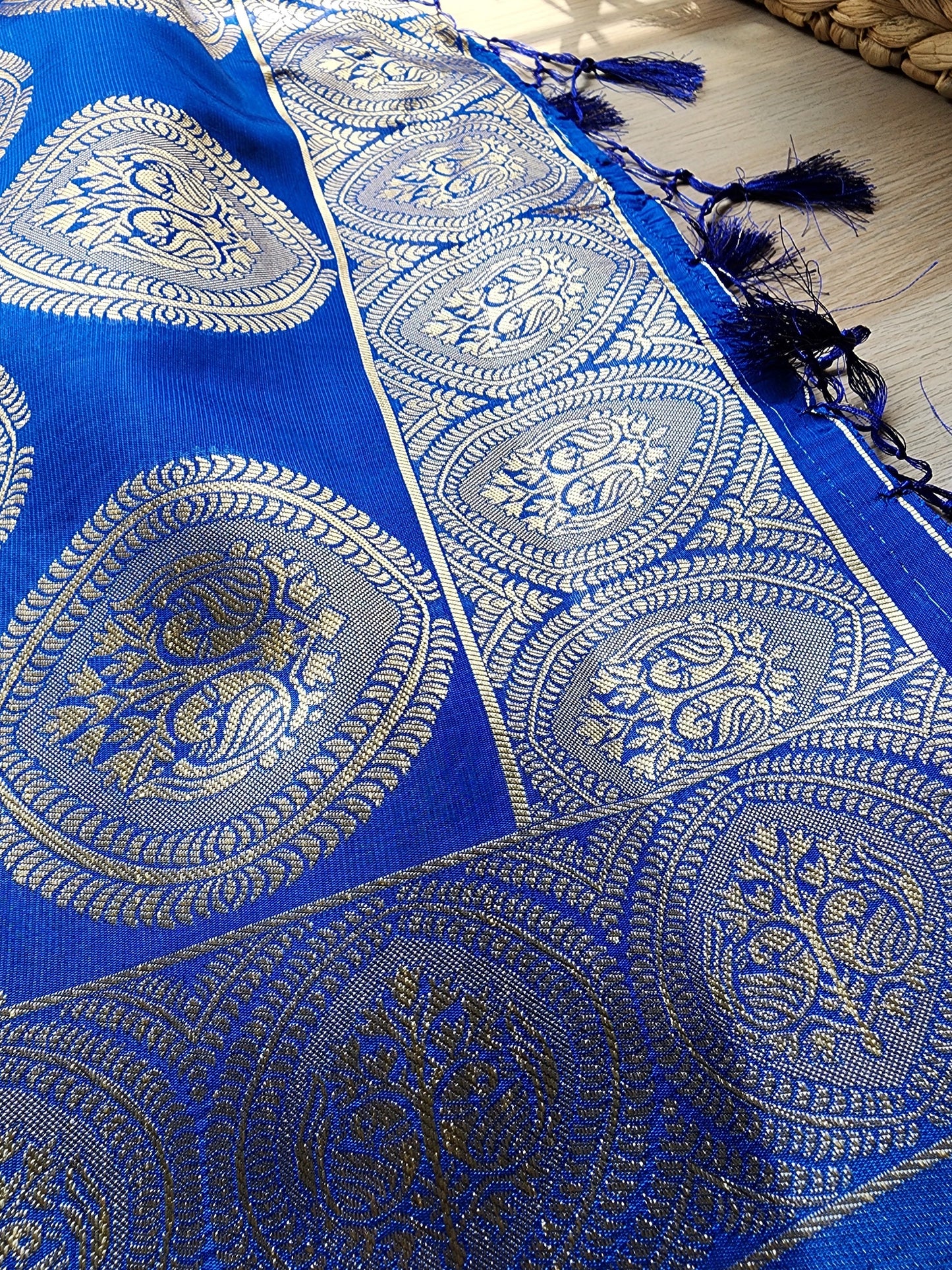 Banarasi Silk Handwoven Royal Blue Dupatta with golden weaving