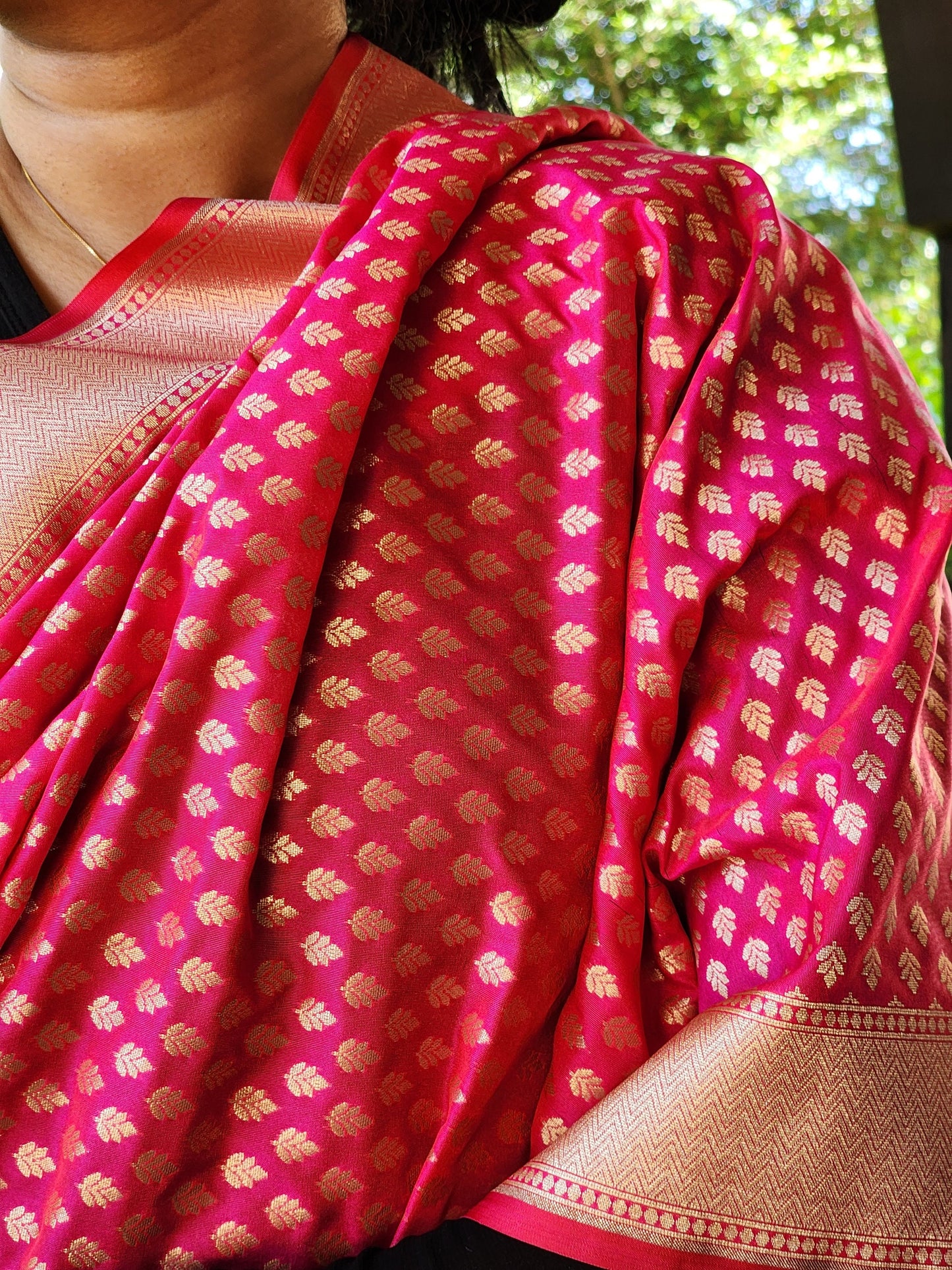 Banarasi Silk Bubble Gum Pink color Dupatta with gold handweaving