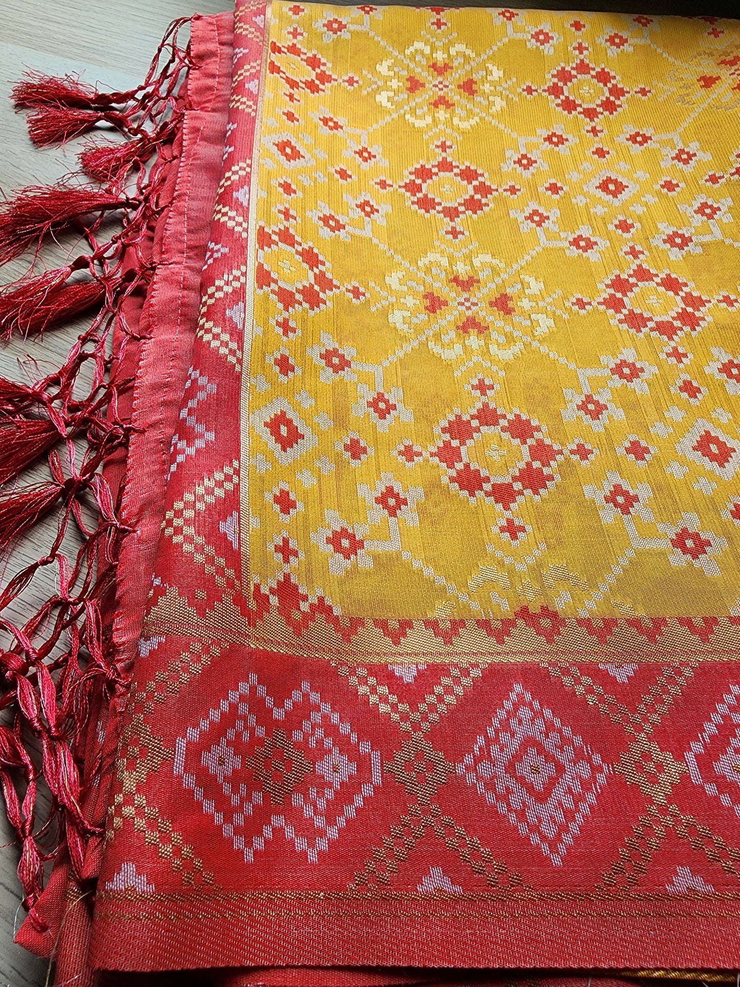 Banarasi Silk Handwoven Yellow & Coral Dupatta