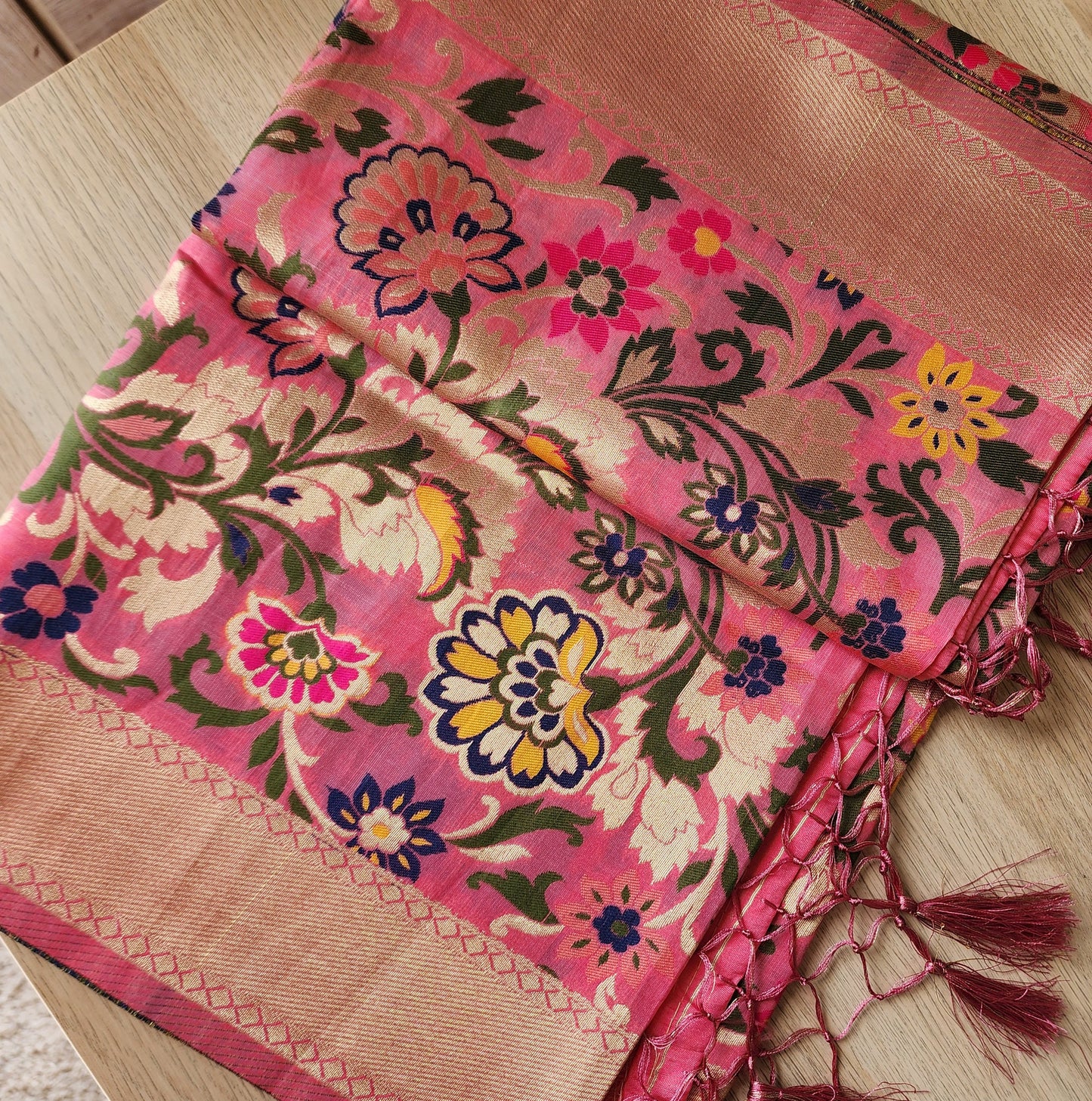 Banarasi Pink Dupatta with gold handweaving