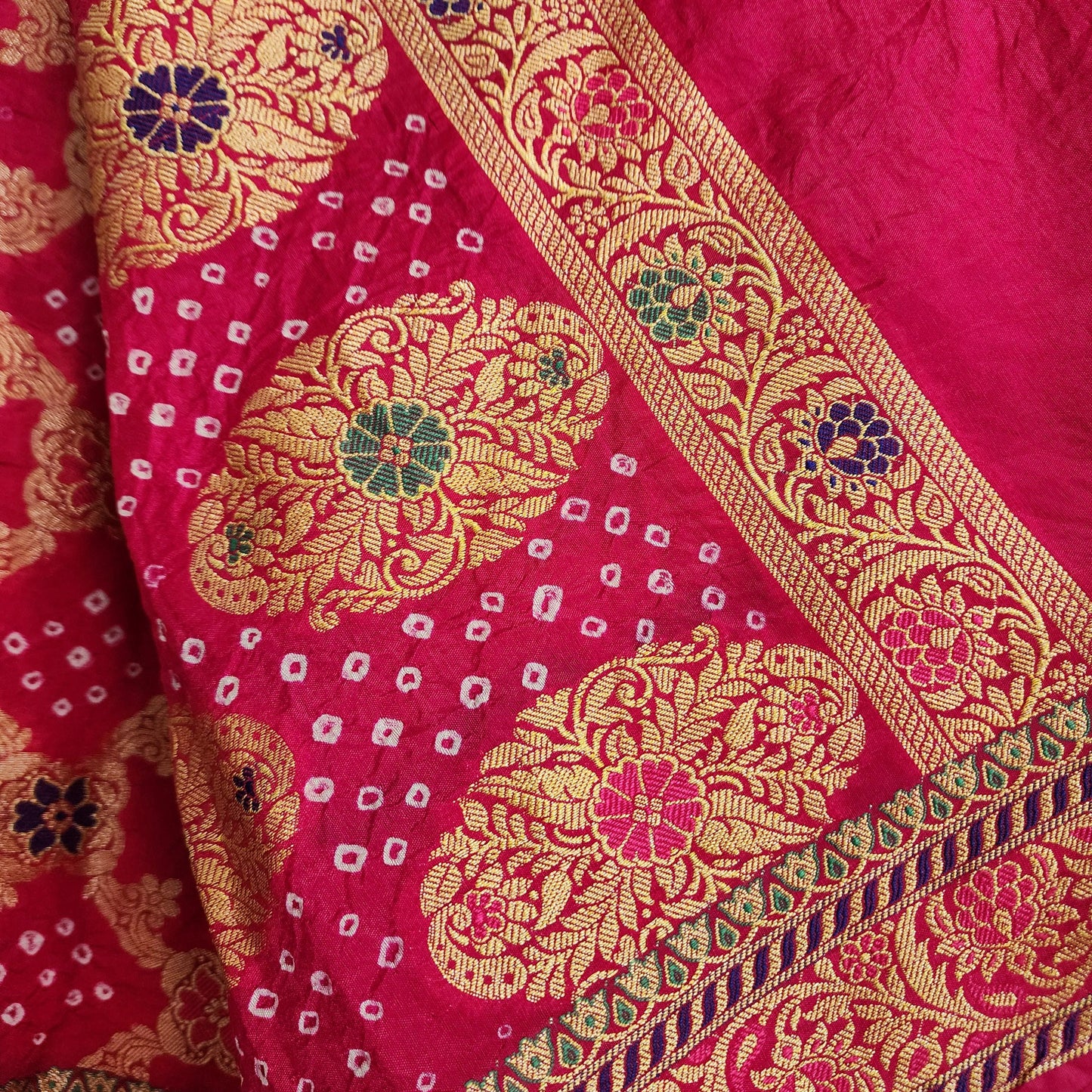 Banarasi Handwoven Bandhni Dupatta in Rani Pink, Beautiful Banarsi weaving in Gold