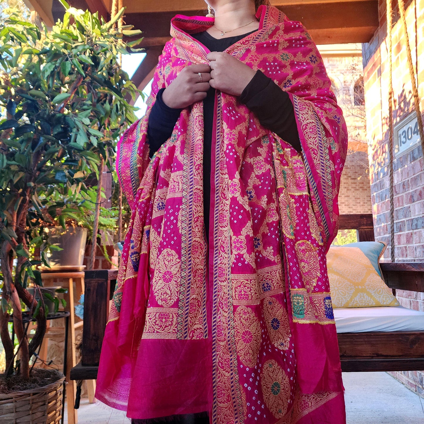 Banarasi Handwoven Bandhni Dupatta in Rani Pink, Beautiful Banarsi weaving in Gold