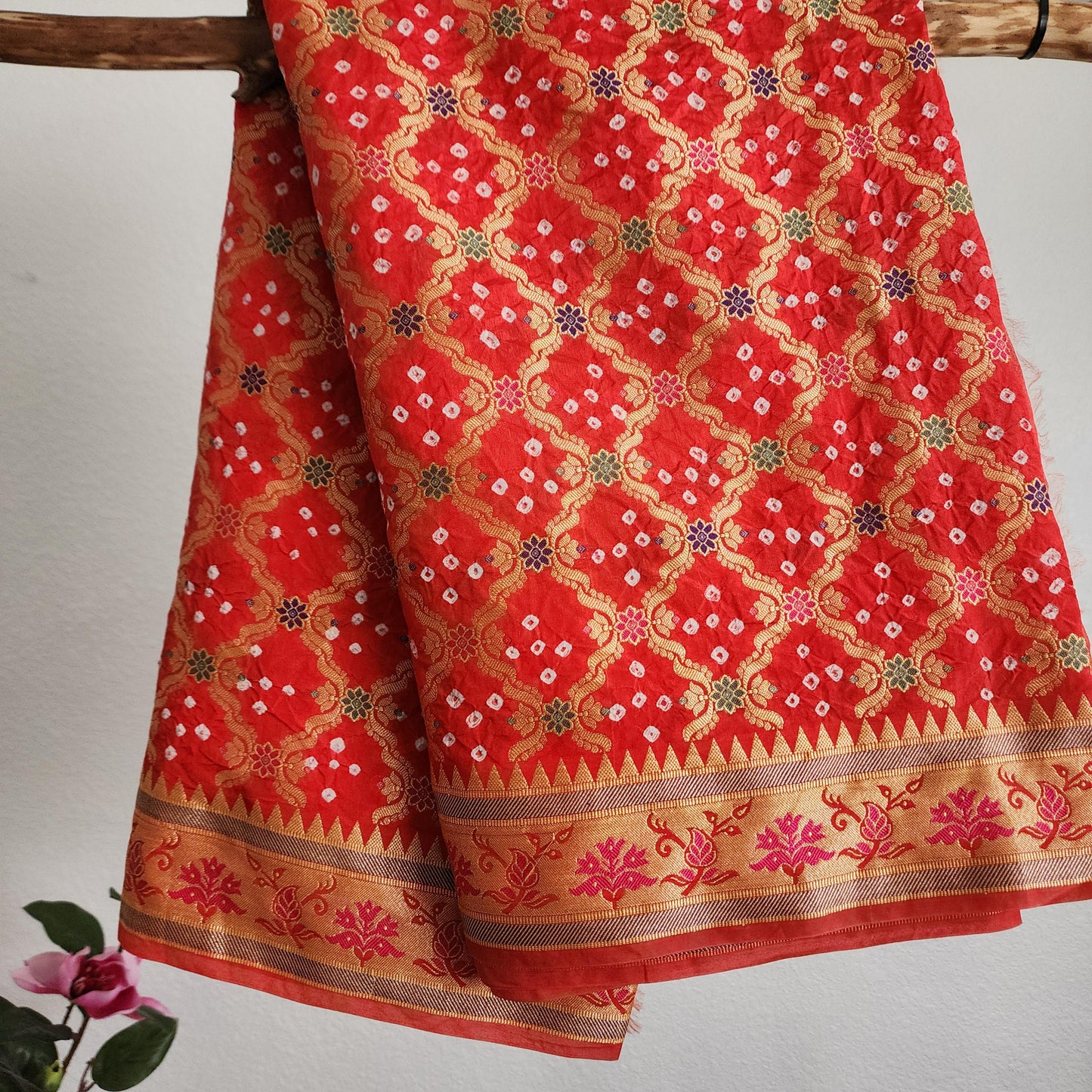 Banarasi Handwoven Bandhni Dupatta in Orange Bright Red, Beautiful Banarsi weaving in Gold