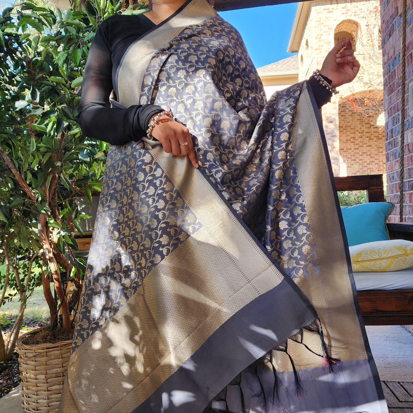 Banarasi Silk Gray Dupatta with gold handweaving, Indian traditional and Festive designer dupatta, luxurious soft Banarsi dupatta