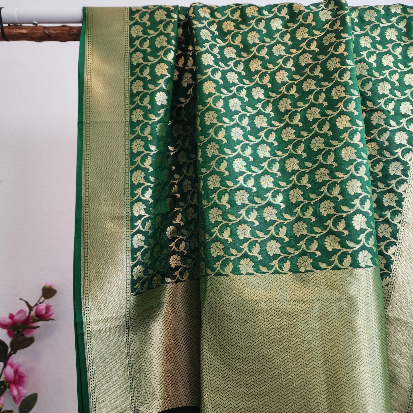 Banarasi Silk Dark Green Dupatta with gold handweaving, Indian traditional and Festive designer dupatta, luxurious soft Banarsi dupatta