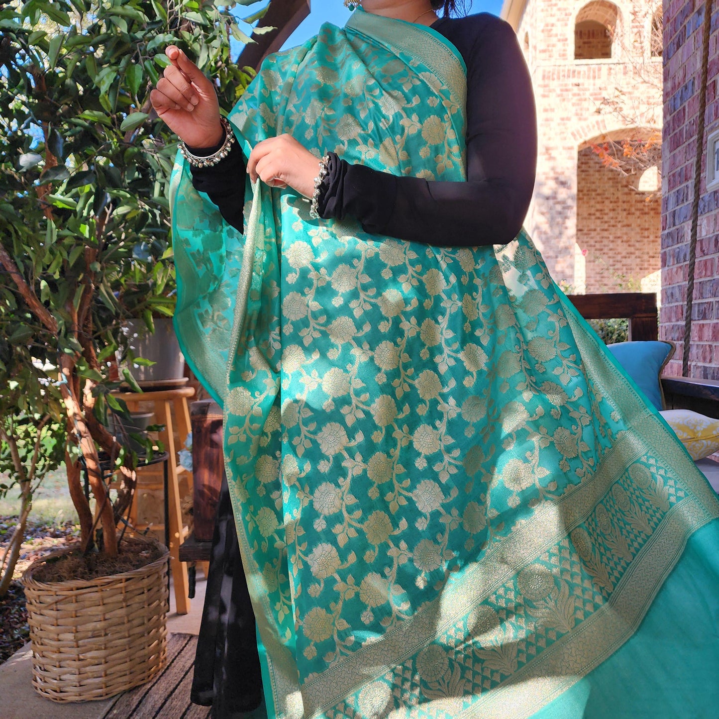 Banarasi Silk Aqua Green Dupatta with gold handweaving, Indian traditional and Festive designer dupatta, luxurious soft Banarsi dupatta