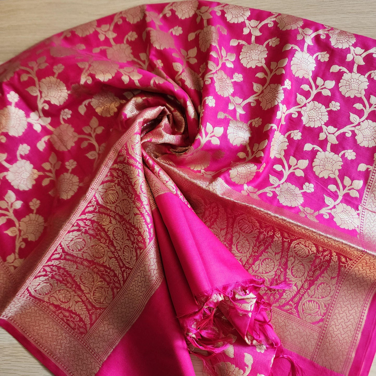 Banarasi Silk Rani Pink Dupatta with gold handweaving, Indian traditional and Festive designer dupatta, luxurious soft Banarsi dupatta