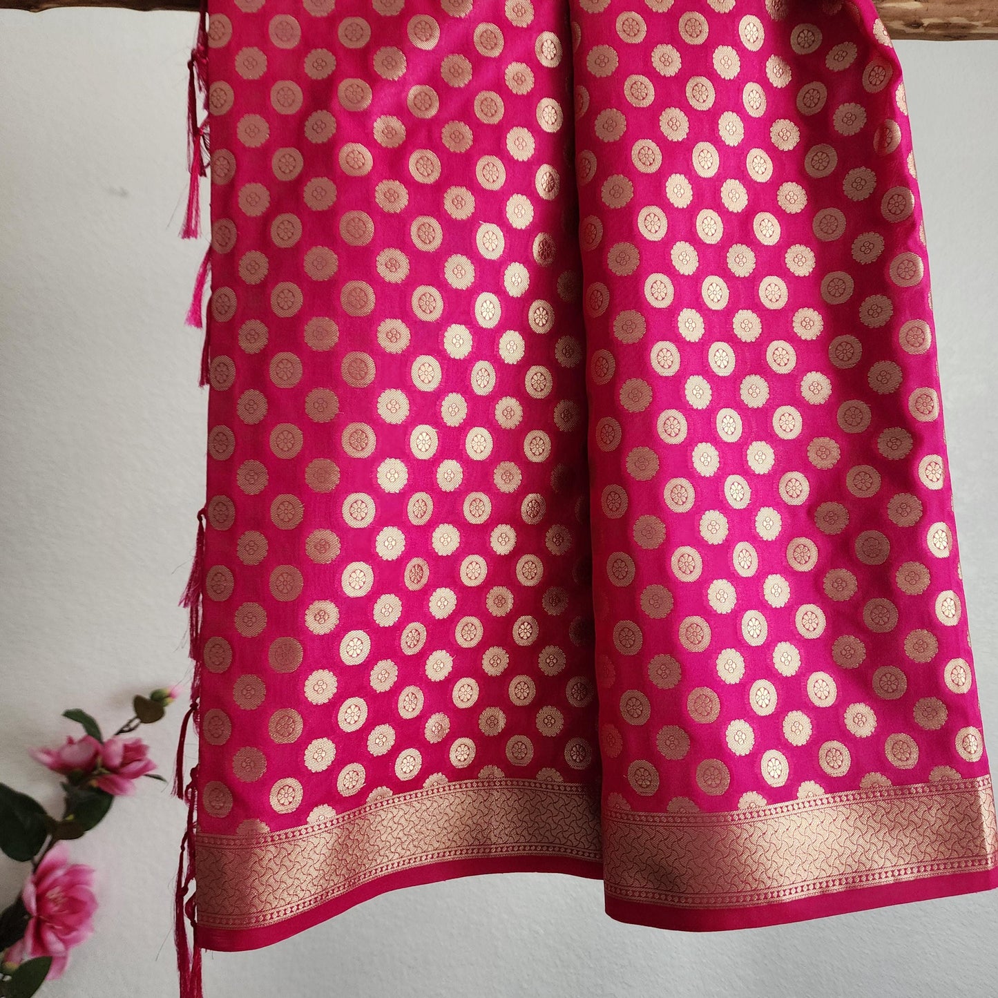 Banarasi Silk Rani Pink Dupatta with gold handweaving, Indian traditional and Festive designer dupatta, luxurious soft Banarsi dupatta