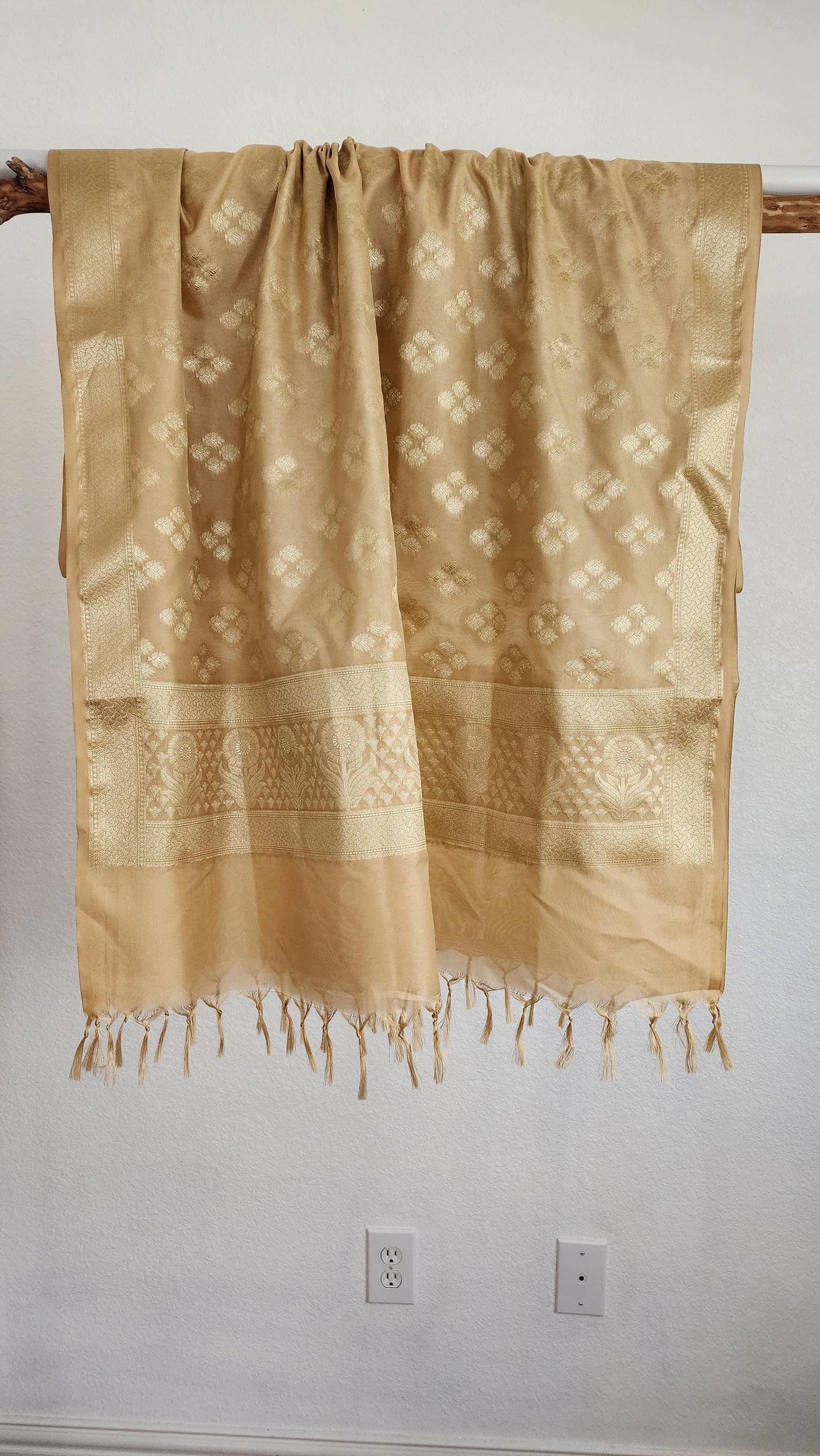 Banarasi Silk Beige Dupatta with gold handweaving, Indian traditional and Festive designer dupatta, luxurious soft Banarsi dupatta