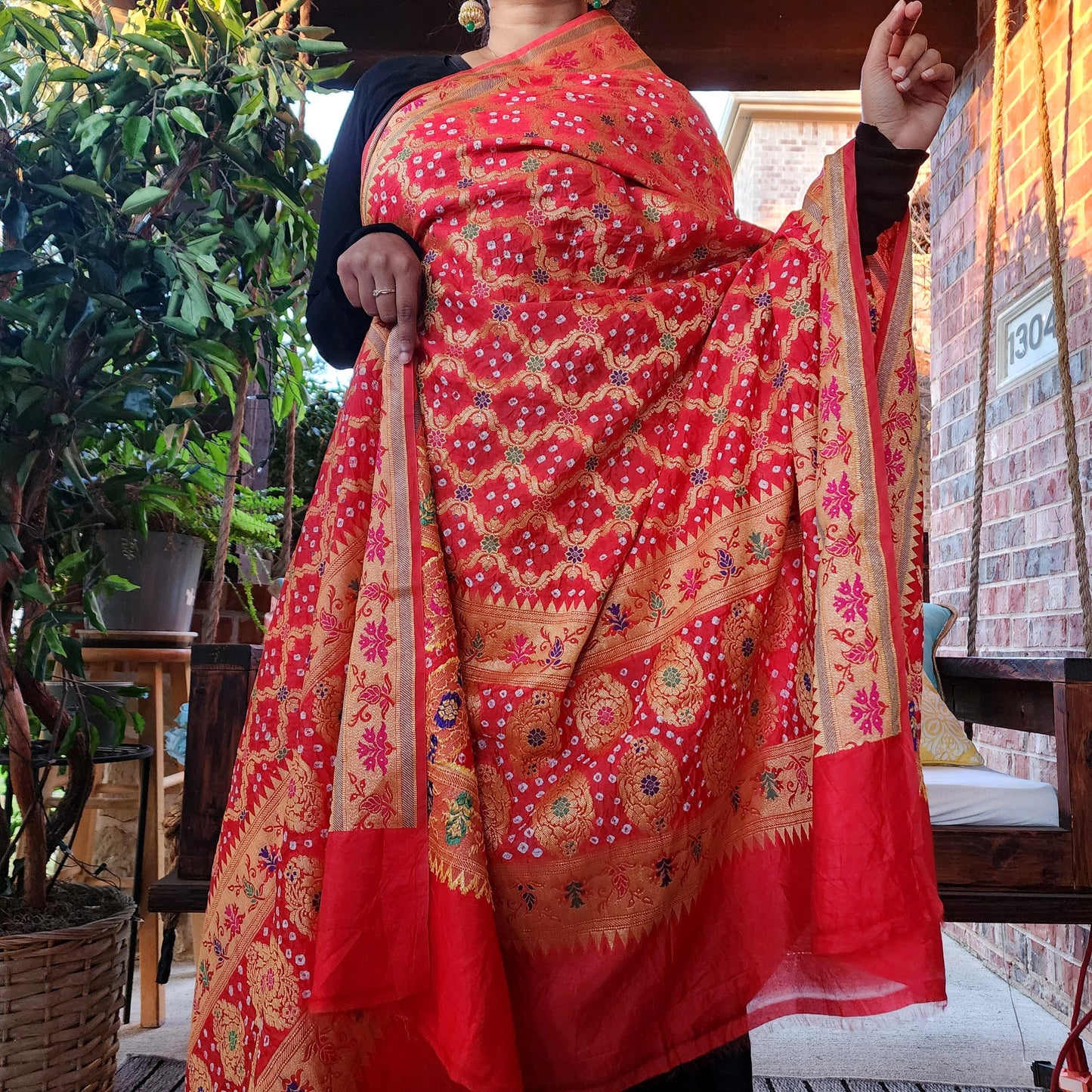 Banarasi Handwoven Bandhni Dupatta in Orange Bright Red, Beautiful Banarsi weaving in Gold