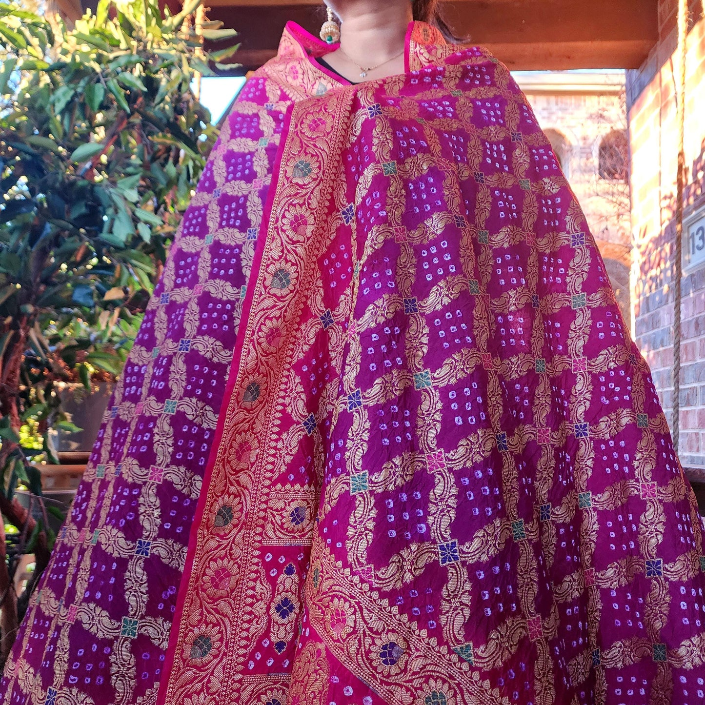 Banarasi Handwoven Bandhni Dupatta in Purple & Rani Pink, Beautiful Banarsi weaving in Gold