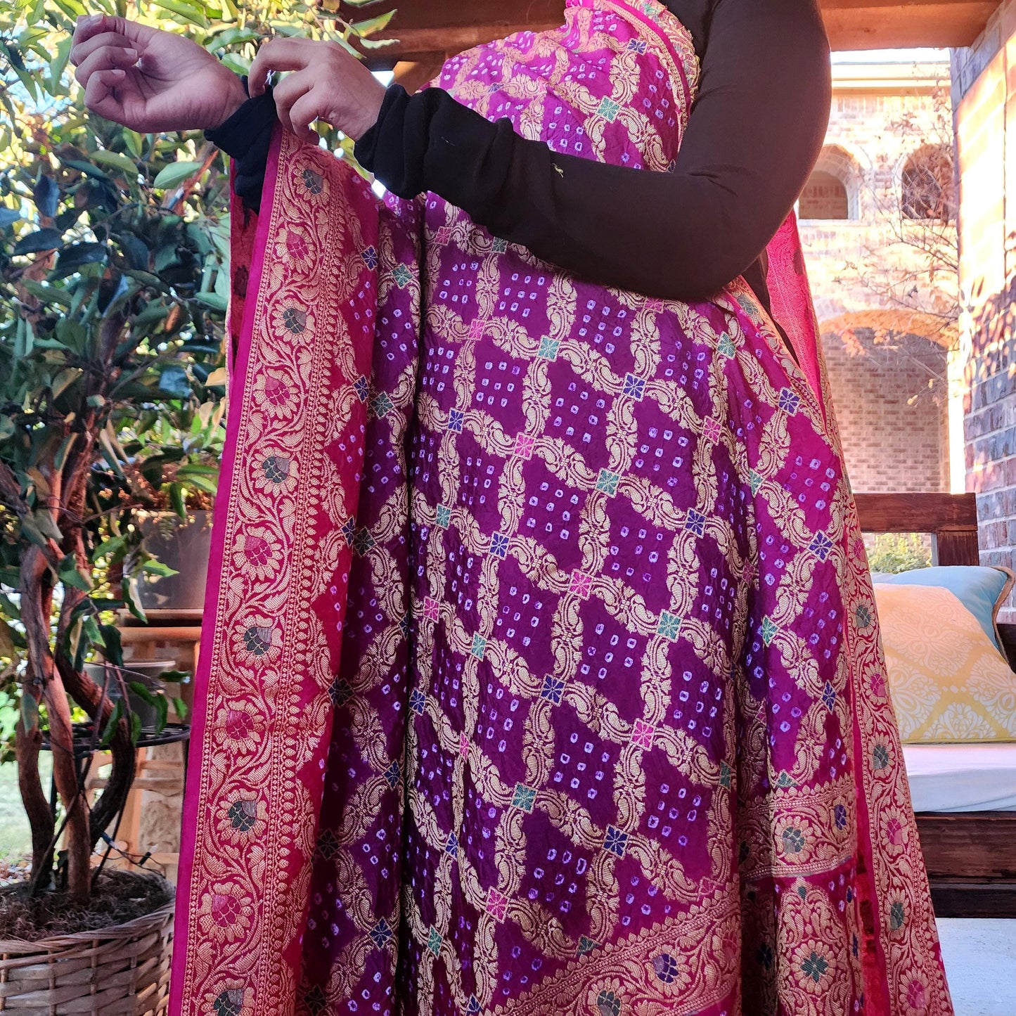 Banarasi Handwoven Bandhni Dupatta in Purple & Rani Pink, Beautiful Banarsi weaving in Gold