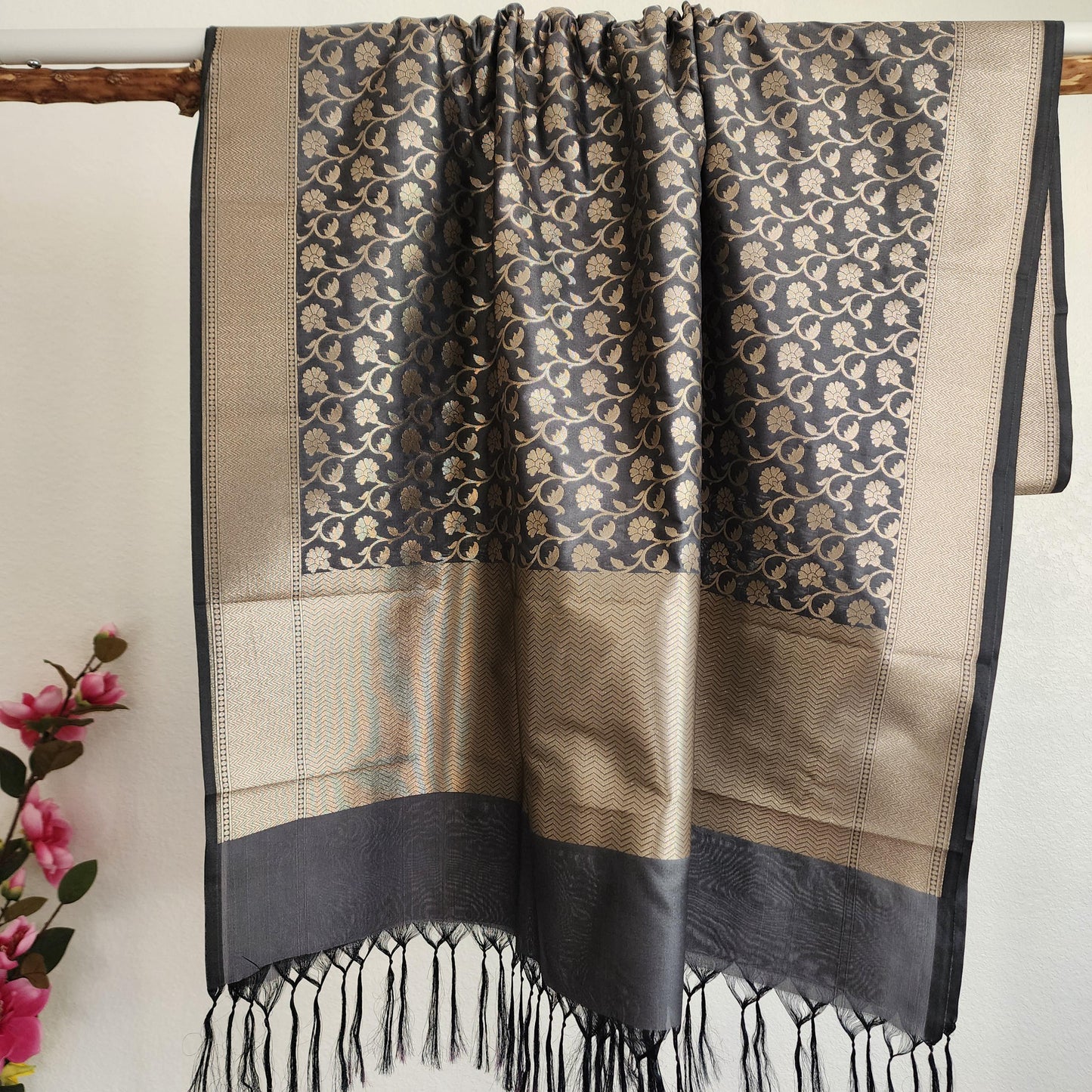 Banarasi Silk Gray Dupatta with gold handweaving, Indian traditional and Festive designer dupatta, luxurious soft Banarsi dupatta