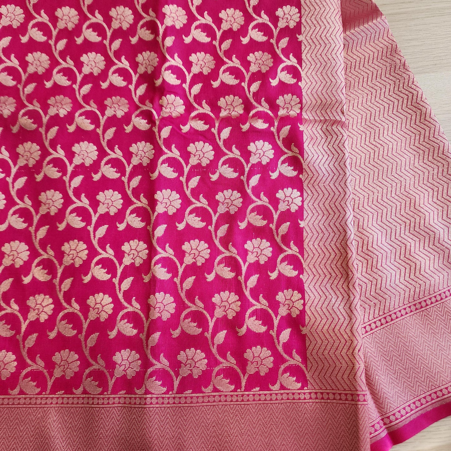 Banarasi Silk Rani Pink Dupatta with gold handweaving, Indian traditional and Festive designer dupatta, luxurious soft Banarsi dupatta