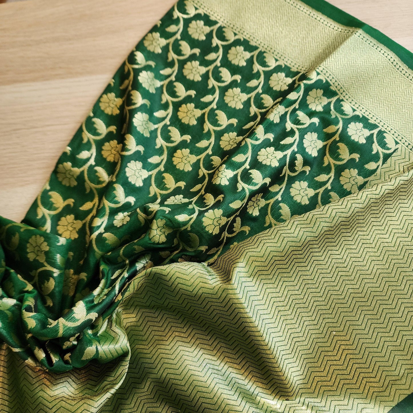 Banarasi Silk Dark Green Dupatta with gold handweaving, Indian traditional and Festive designer dupatta, luxurious soft Banarsi dupatta