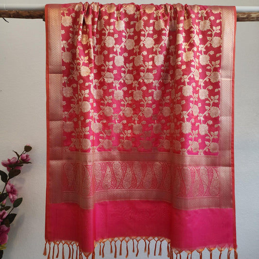 Banarasi Silk Peach Pink Dupatta with gold handweaving, Indian traditional and Festive designer dupatta, luxurious soft Banarsi dupatta