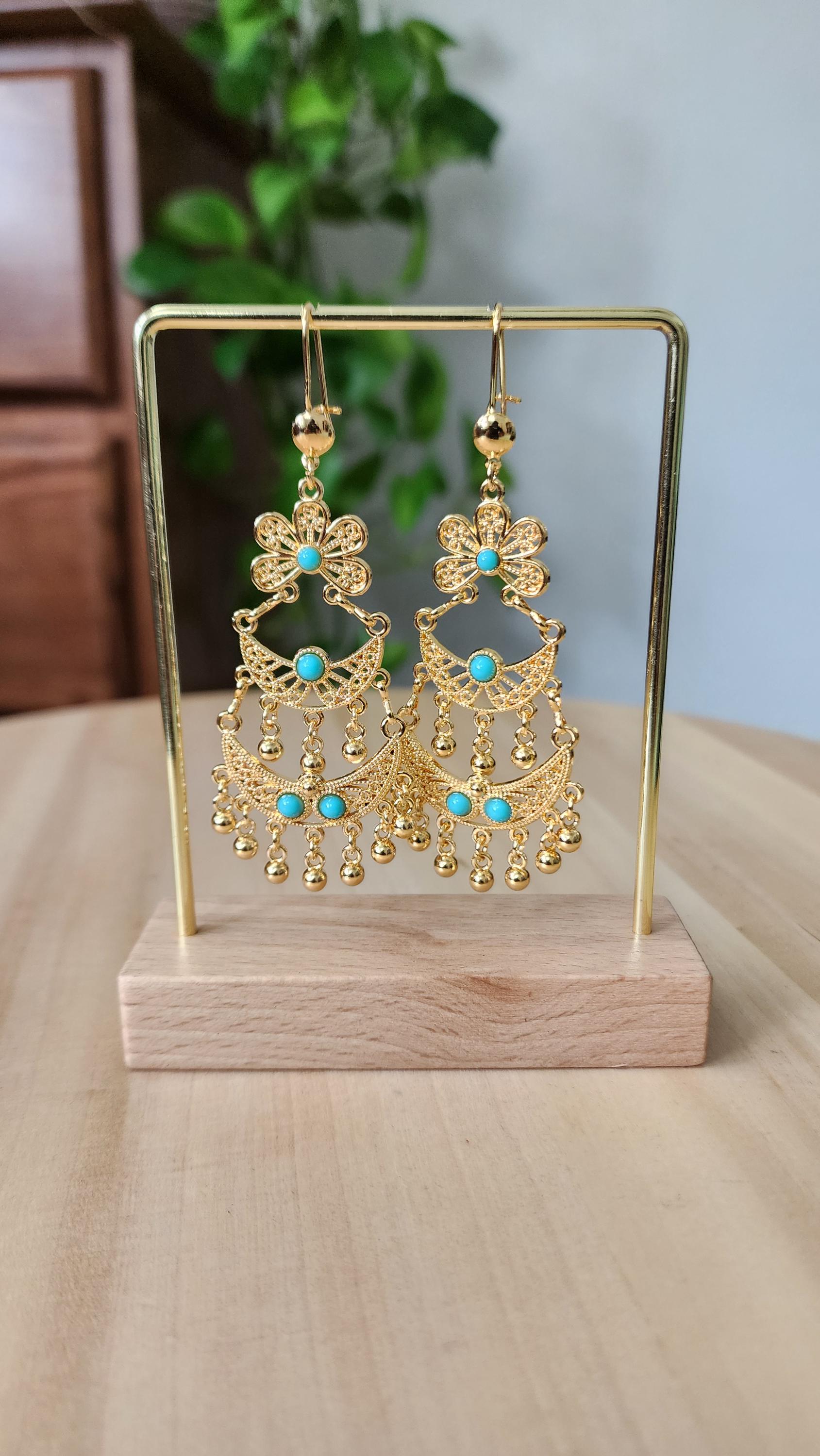 Vintage Style Golden Droplet Earrings with turquoise beads