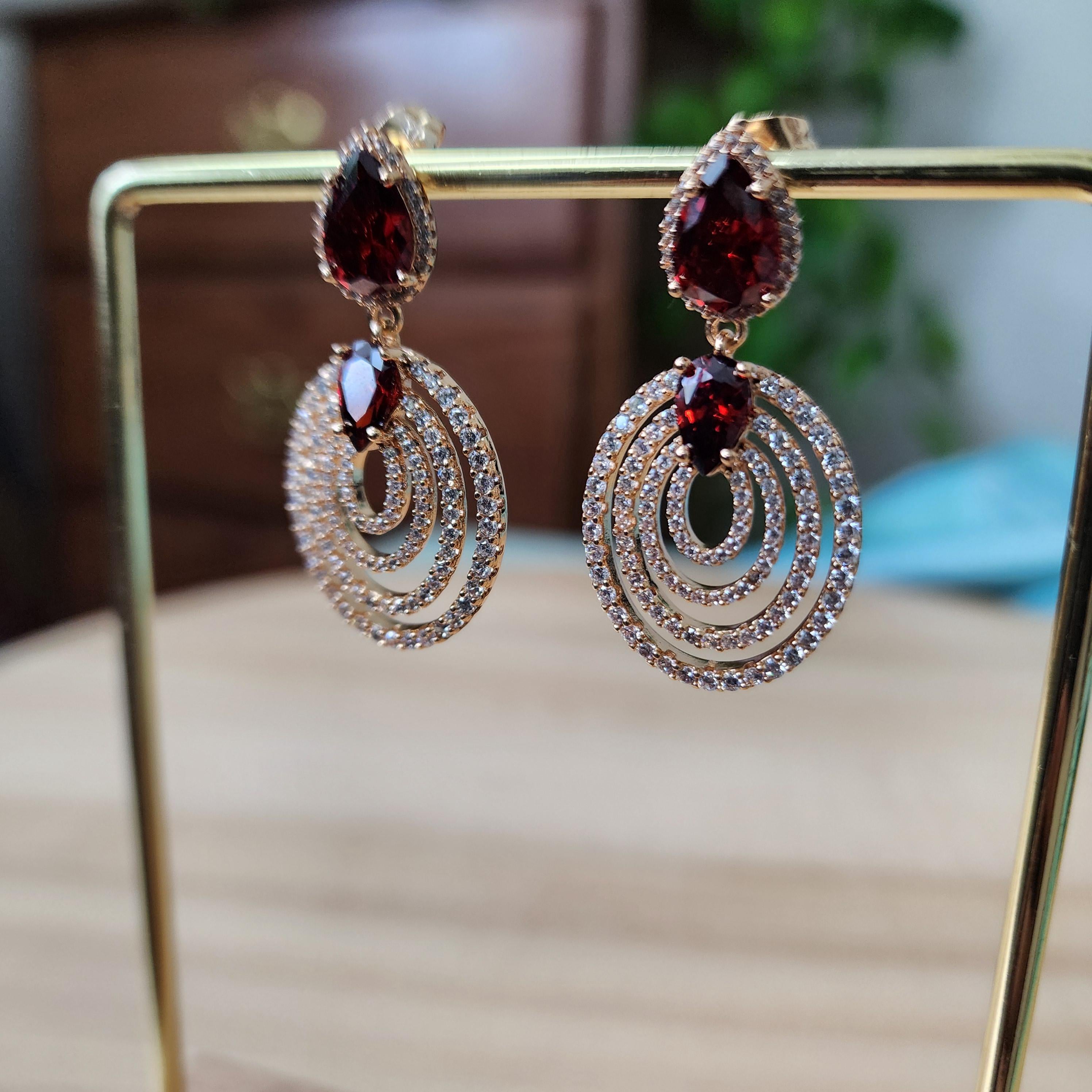 Red sweetheart dangle Zirconia Earrings