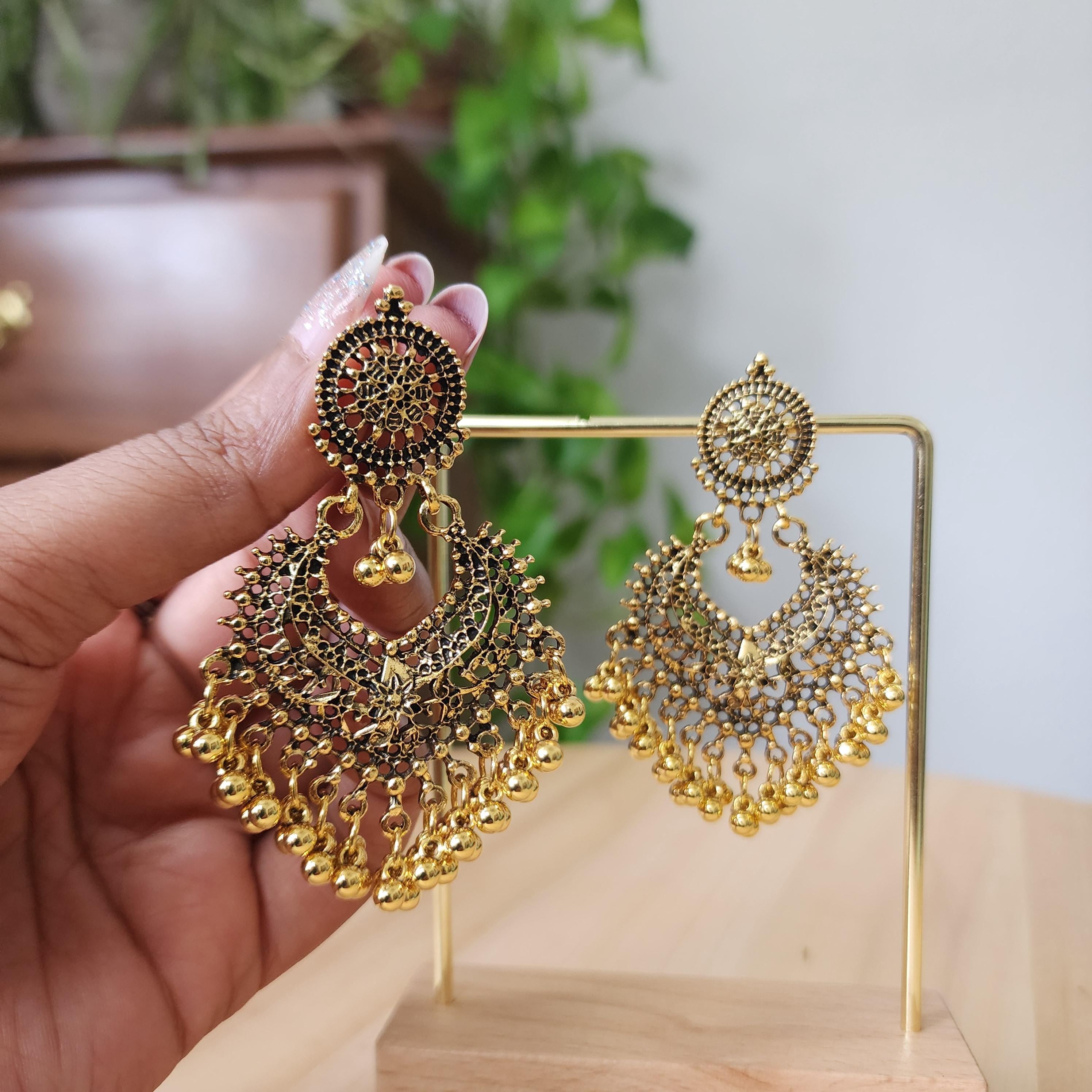 Vintage Style Golden Chandbali Earrings