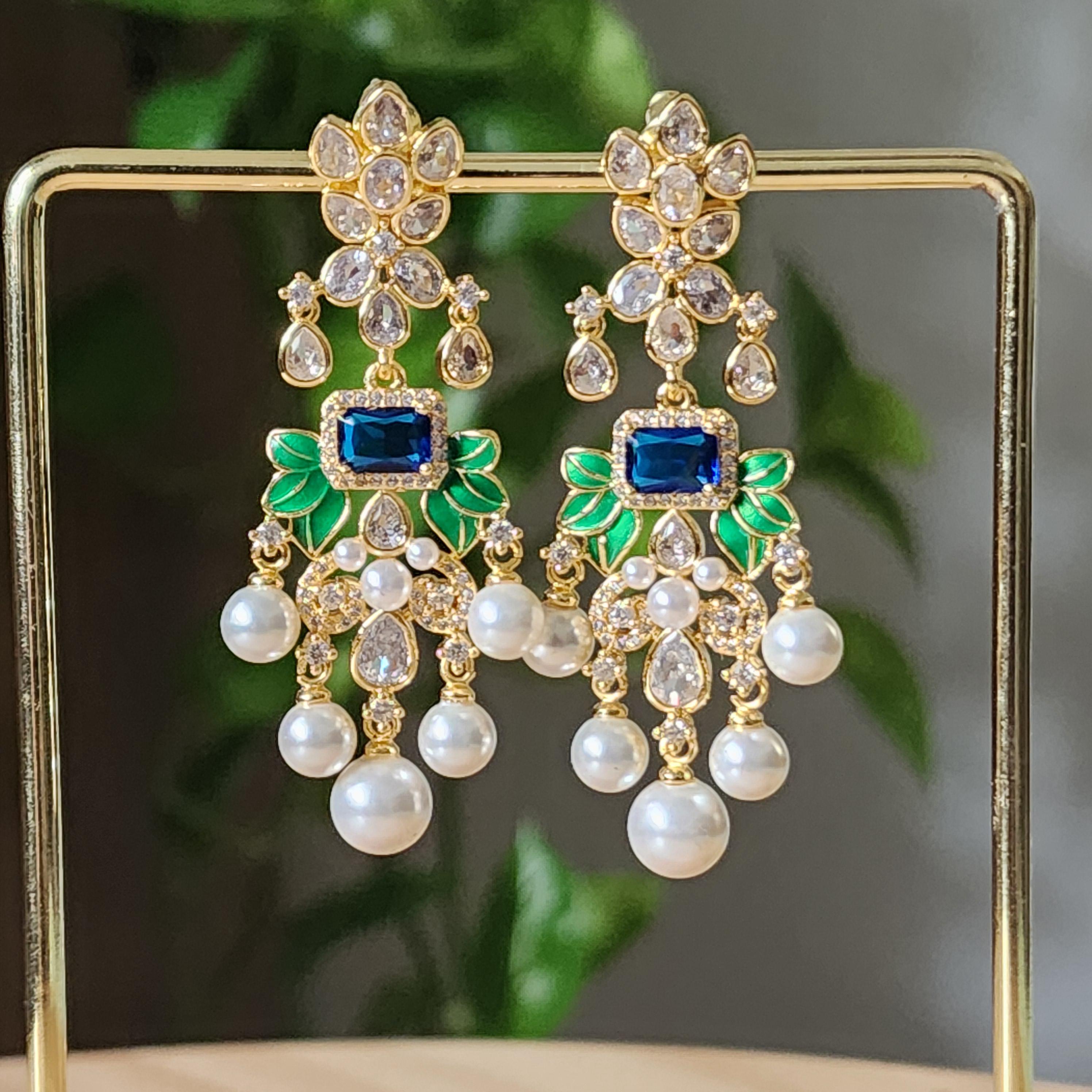 Kundan & Pearls Dangle Jadau earrings