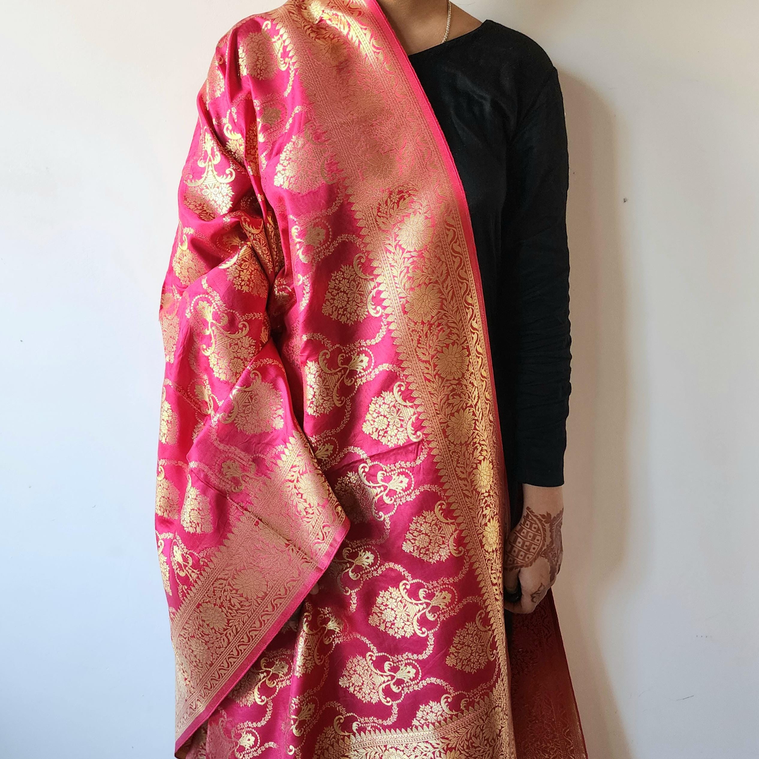 Banarasi Katan Silk Kadhuwa Jaal Dupatta in Rani Pink