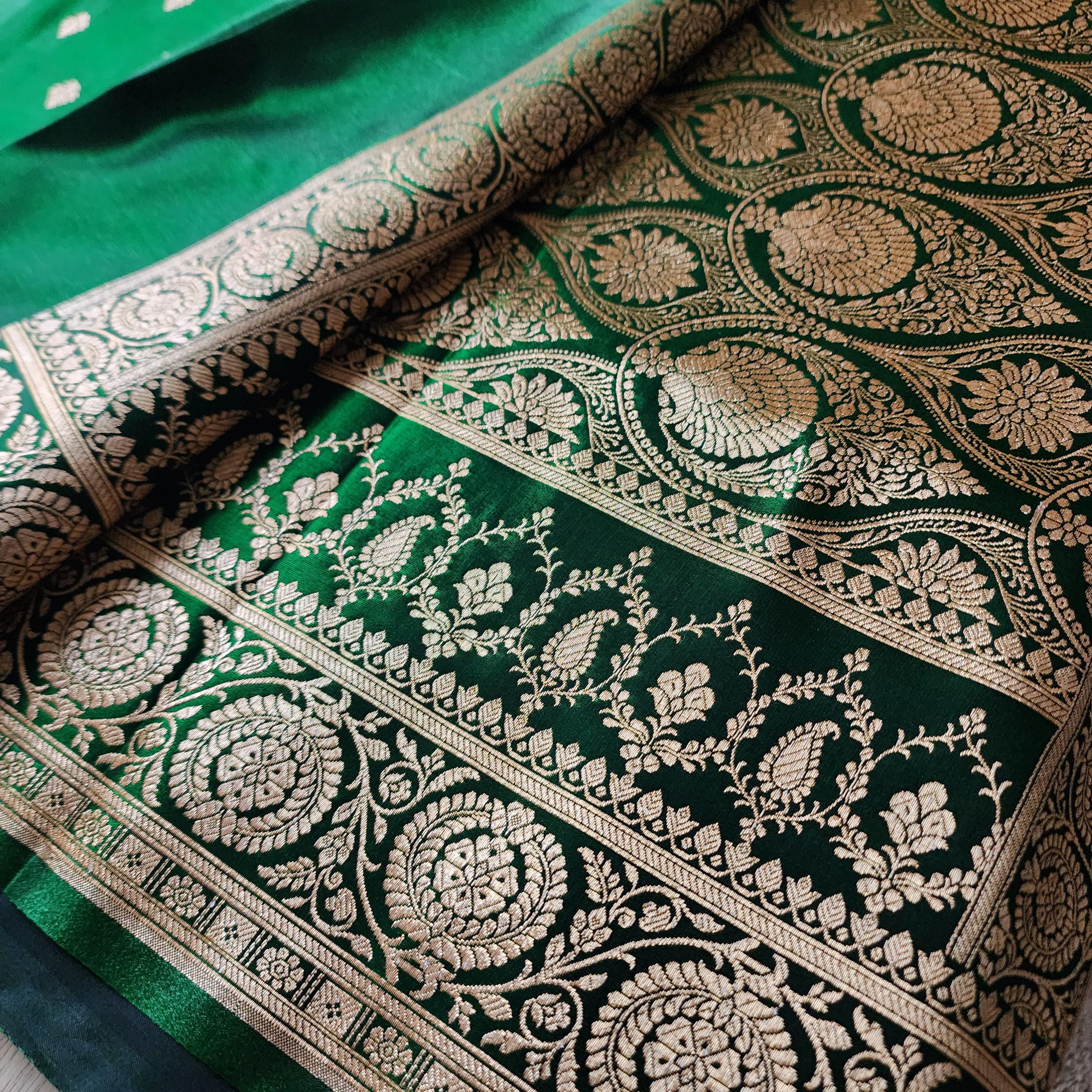 Deep Emerald-Green Pure Banarasi Katan Silk Saree with Rich Zari Weaving