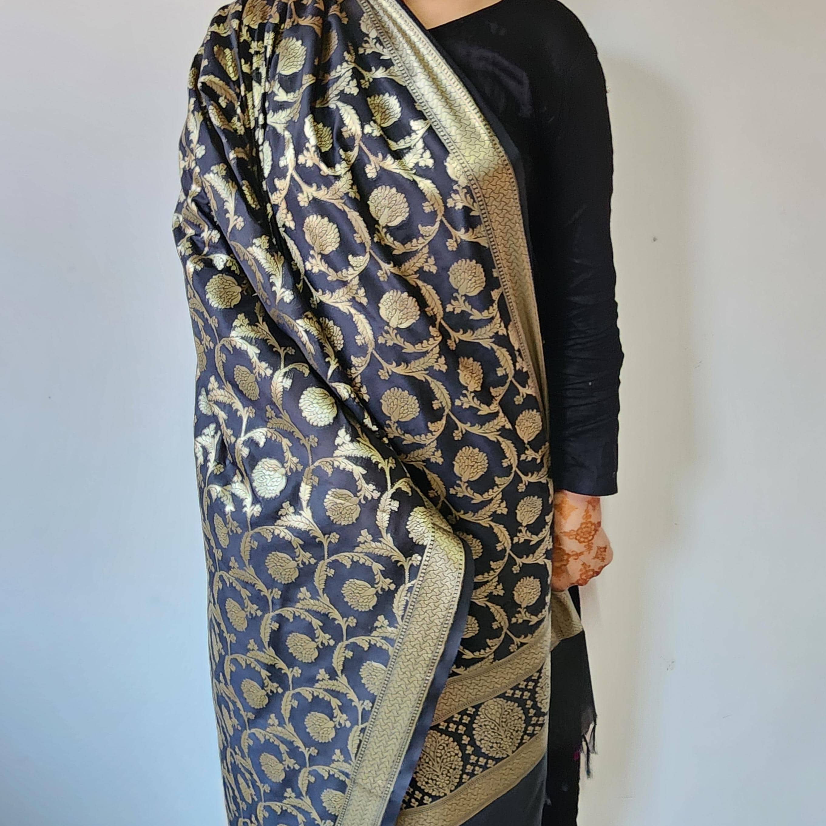 Elegant Black Banarasi Dupatta  Golden Floral Weave, Timeless Festive Classic