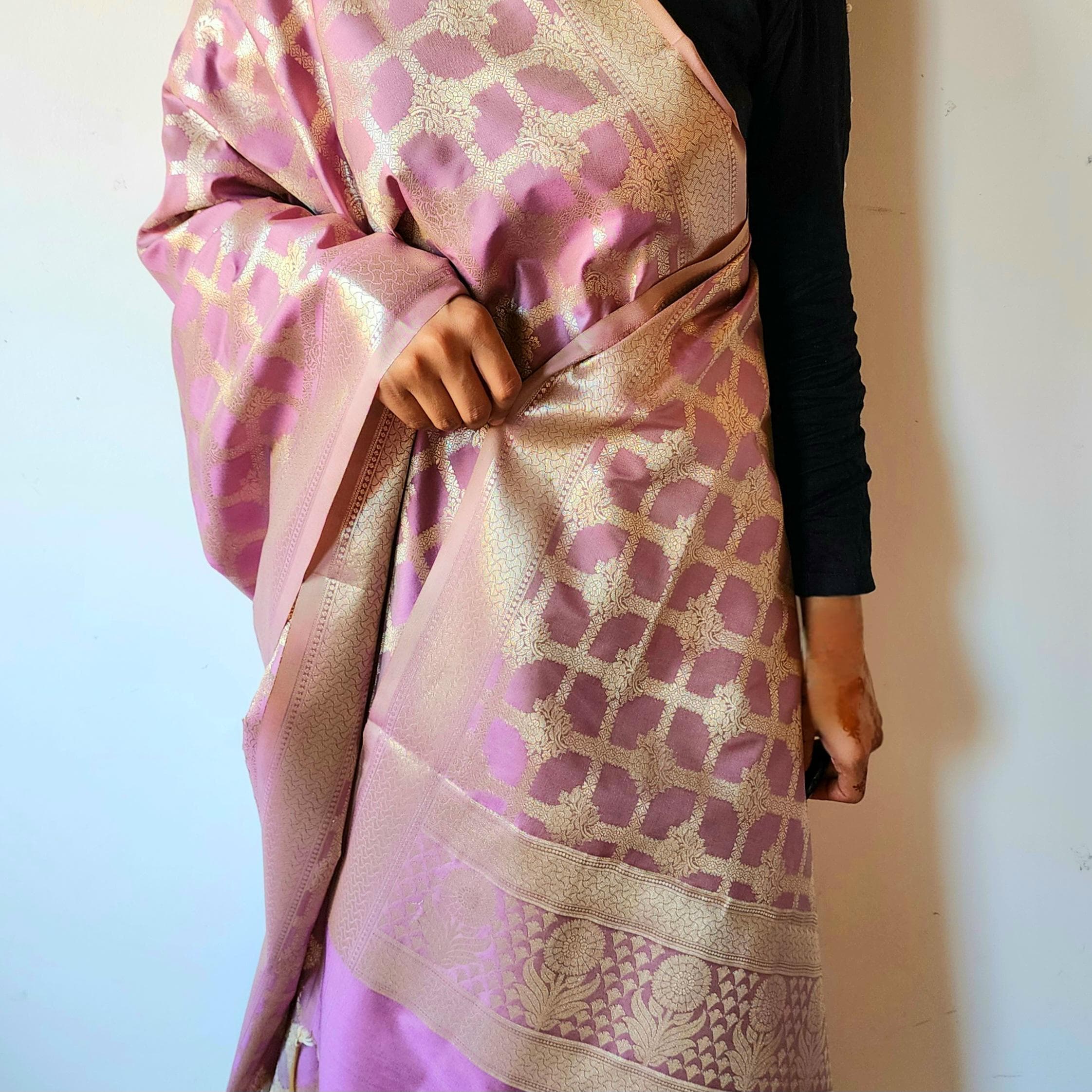 Lavender Pink Banarasi Dupatta  Golden Lattice Weave, Contemporary Royal Look