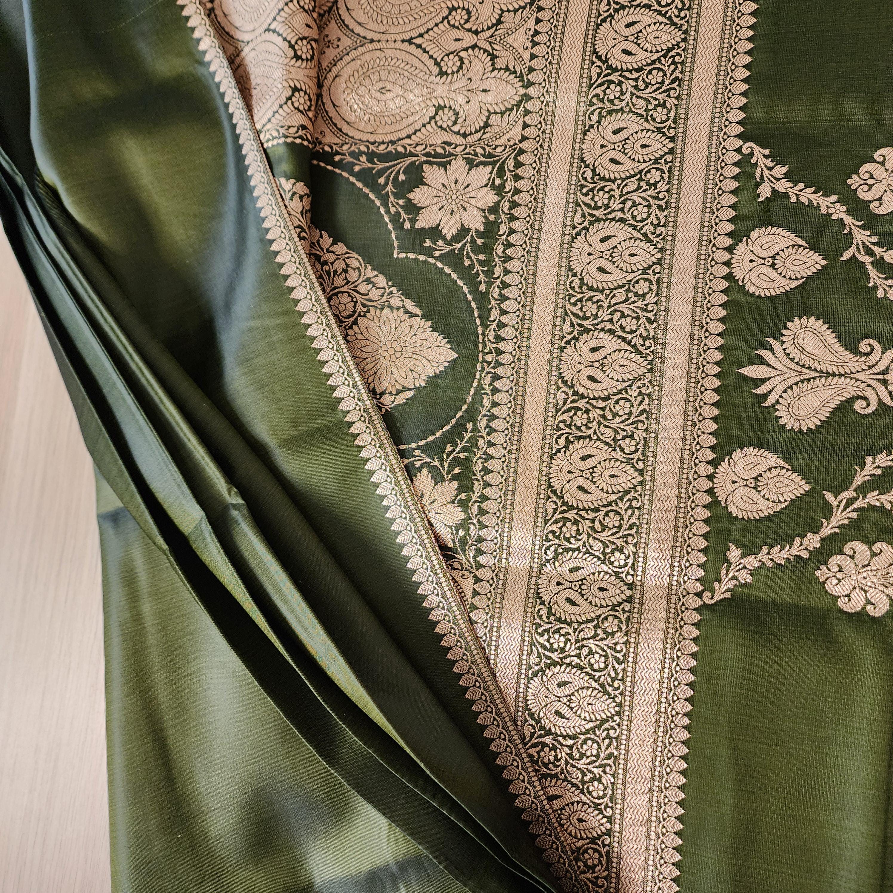 Rich Mehendi Green Pure Banarasi Katan Silk Saree with light Gold Zari Weaving