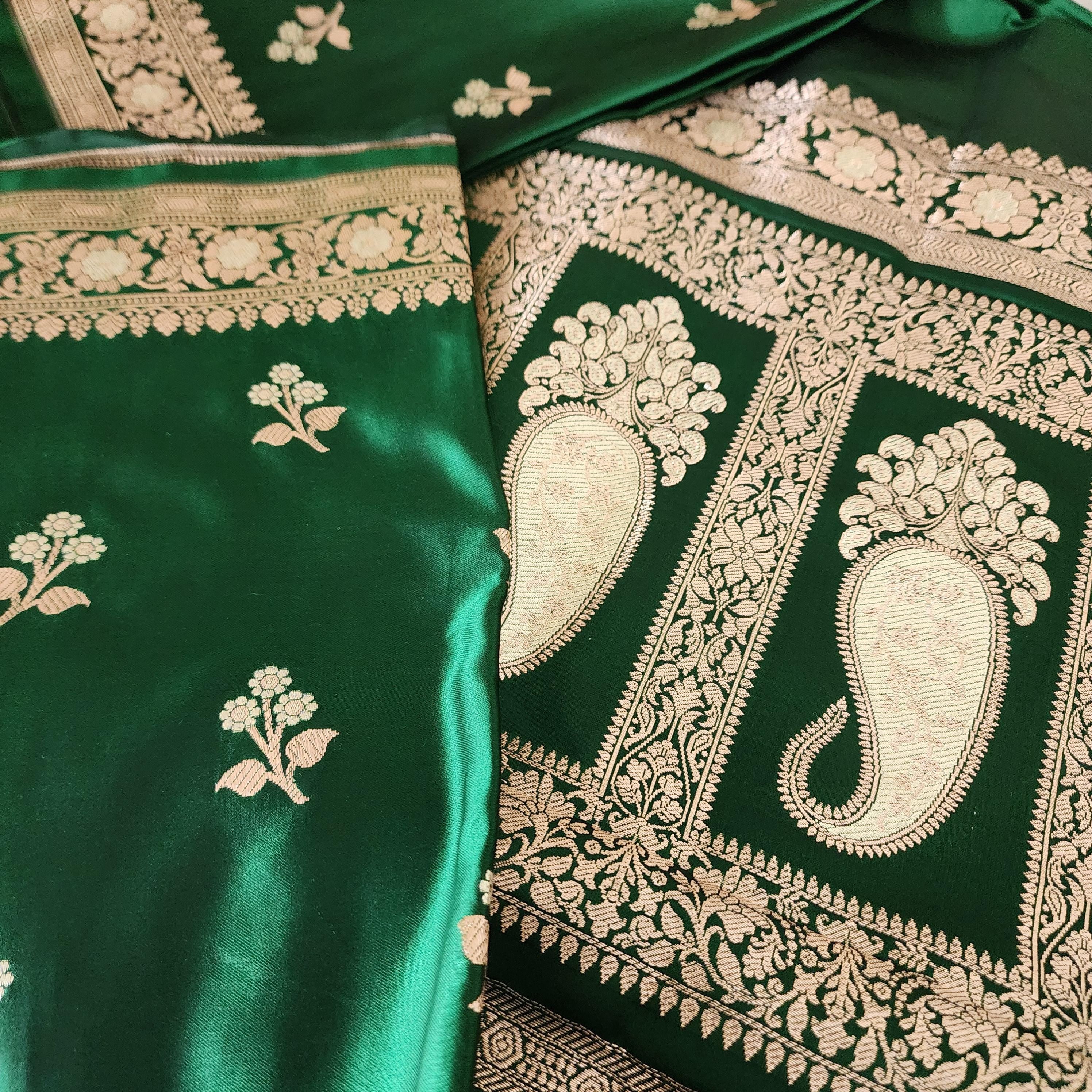 Exquisite Emerald Green, Pure Banarasi Katan Silk Saree with Rich Gold & Silver Zari Weaving