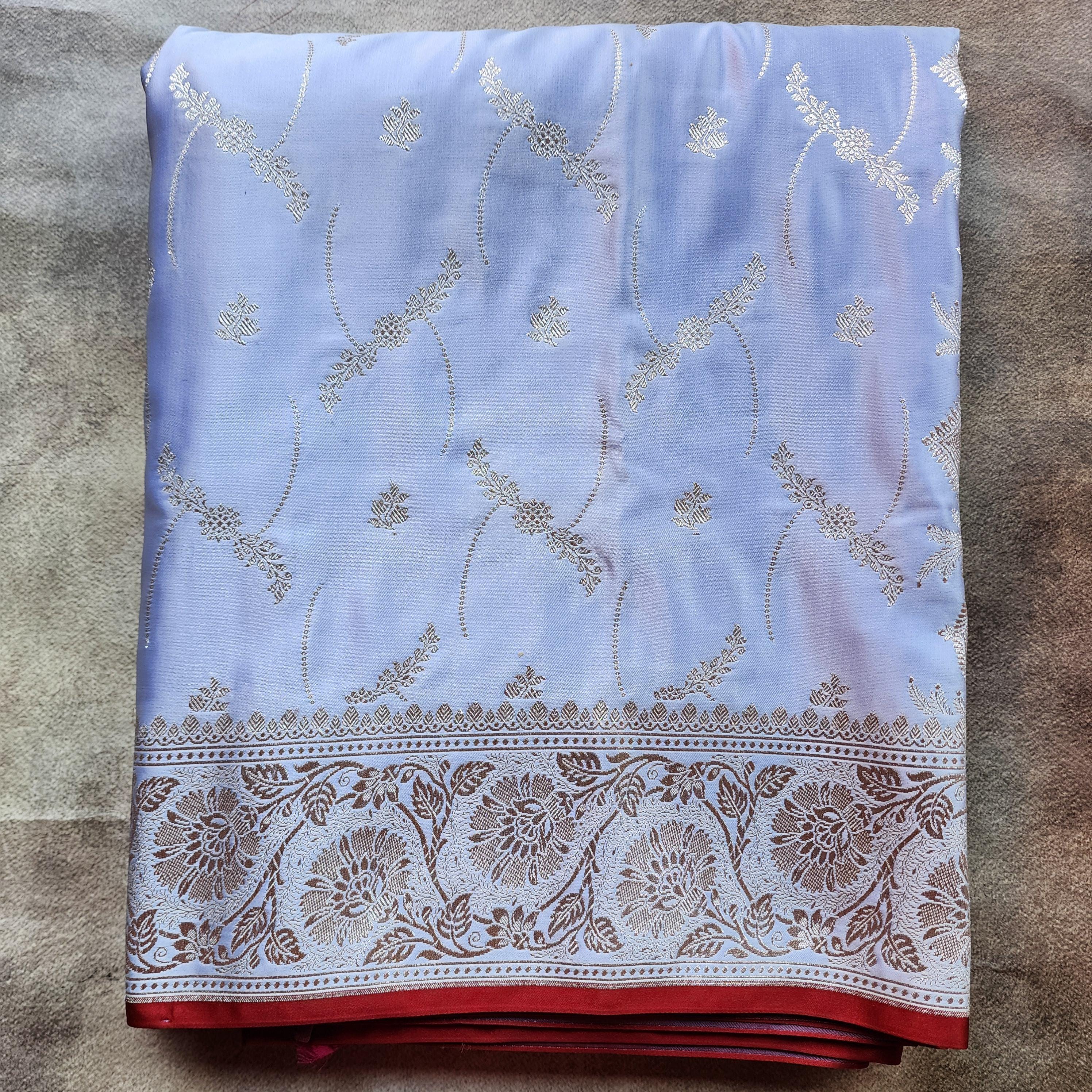Lavender Pure Banarasi Katan Silk Saree with light Gold Zari Weaving