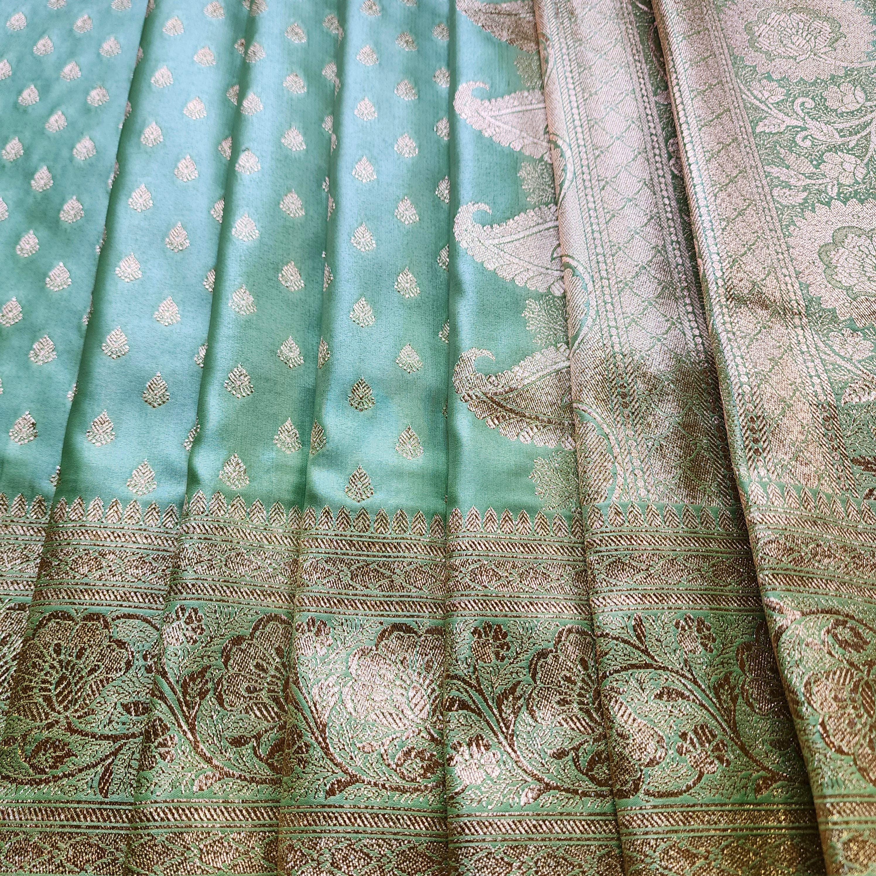 Rich Mehendi Green Banarasi Silk Saree with Gold Zari Weaving