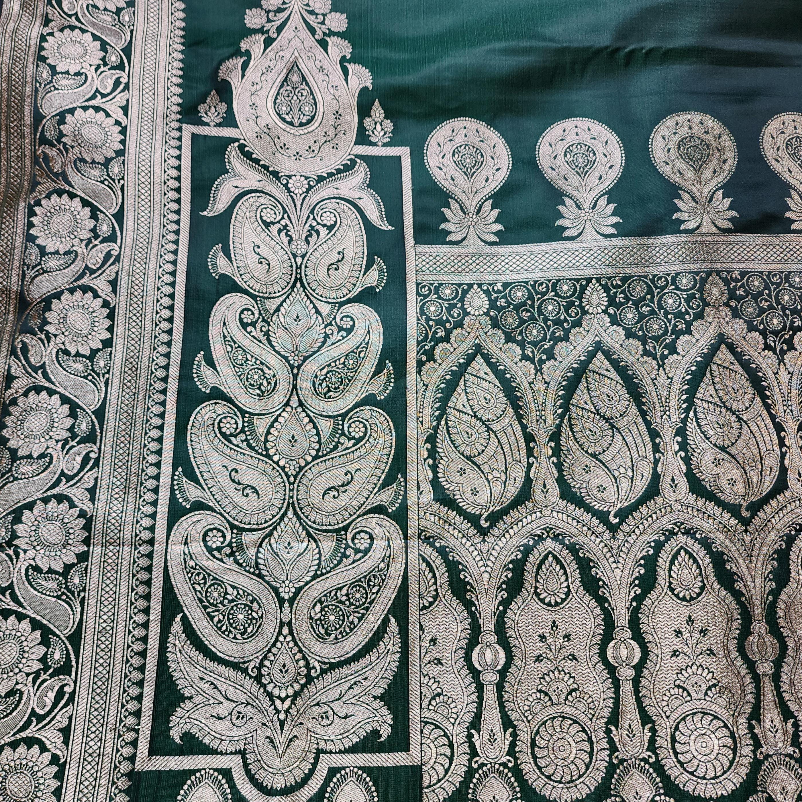 Deep Emerald Green Pure Banarasi Katan Silk Saree with light Gold Zari Weaving