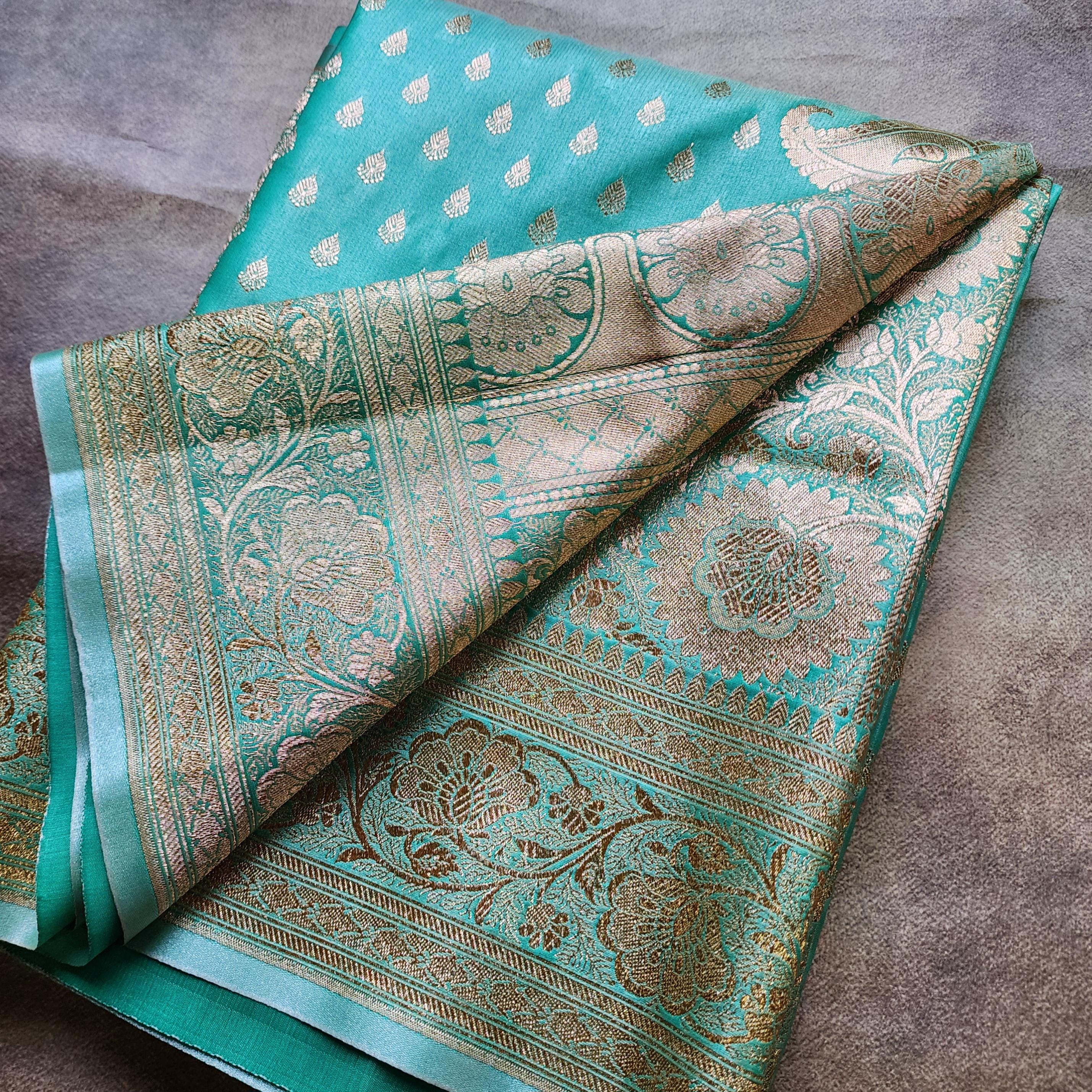 Rich Emerald Green Banarasi Silk Saree with Gold Zari Weaving