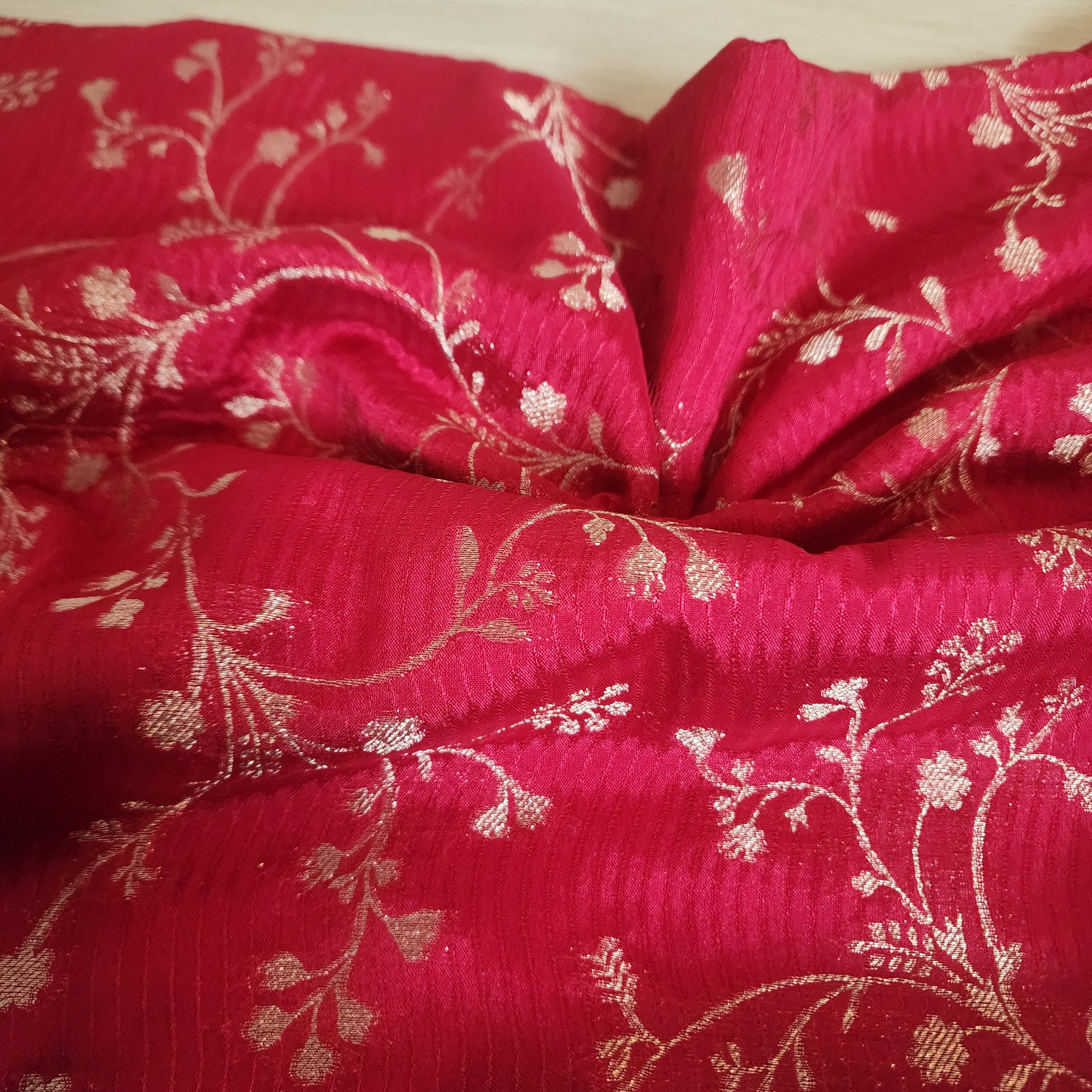 Banarasi Georgette Saree in Luxe Red & Teal with Gold Zari Work