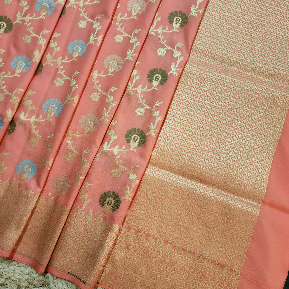 Banarasi Silk Floral Jaal Dupatta - Peach
