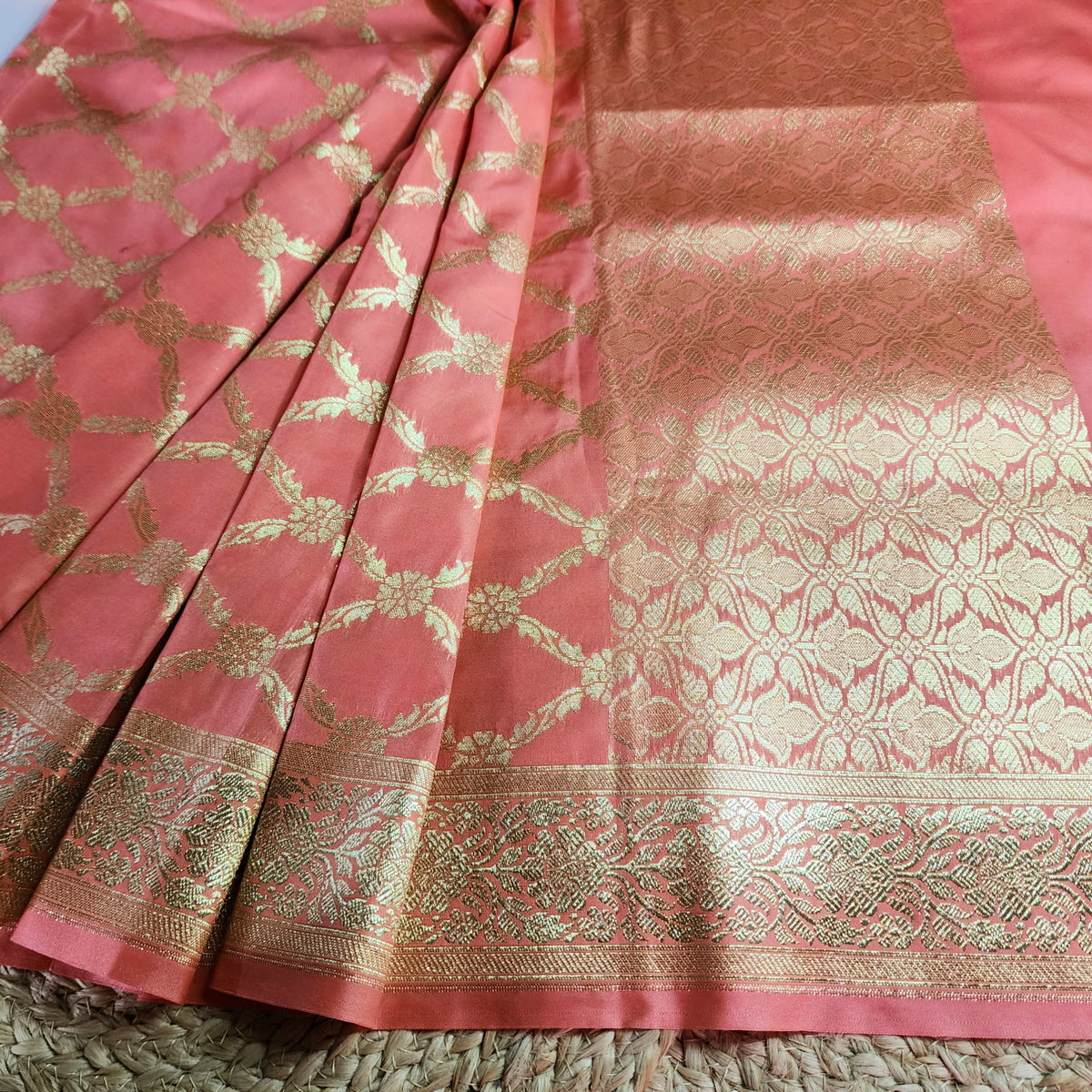 Banarasi Tapetta Silk - Peach Zari Jaal Dupatta