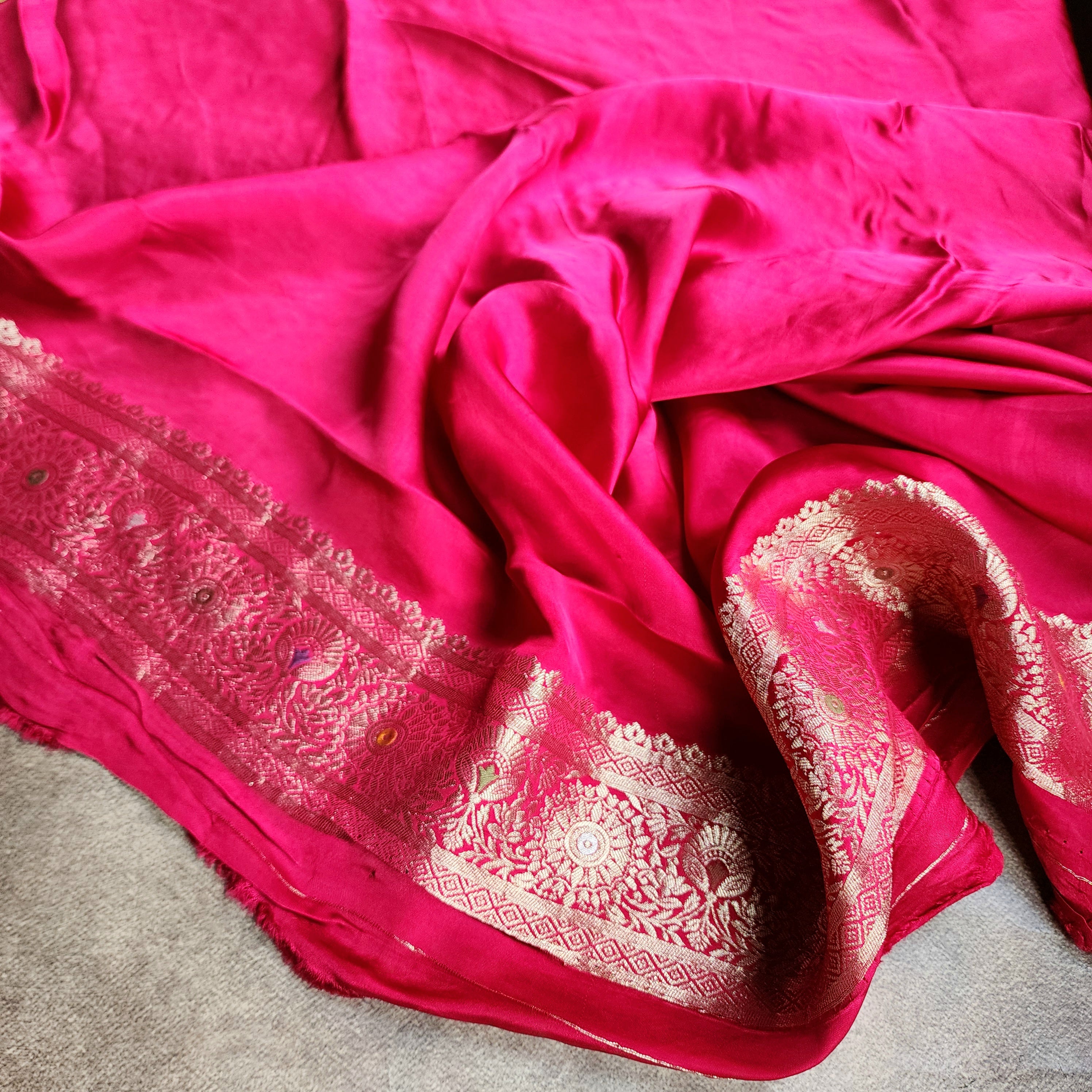 Deep Magenta Mashru Katan Silk Saree