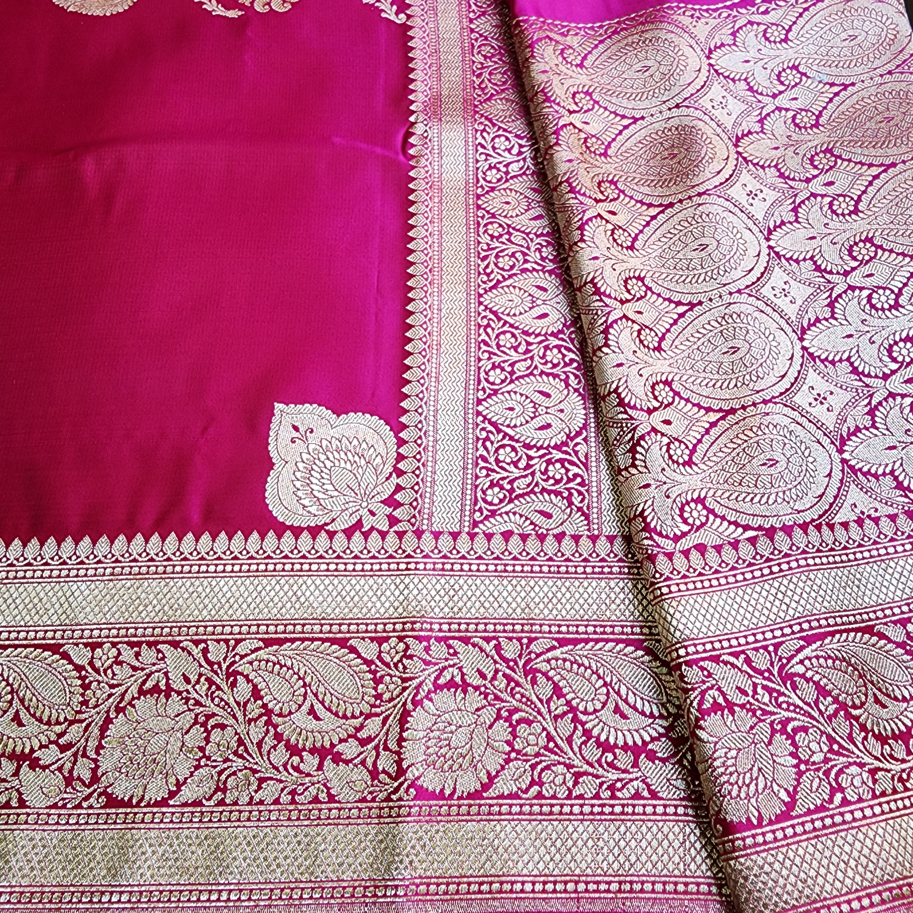 Dhoop Chhaon Magenta Banarasi Katan Silk Saree