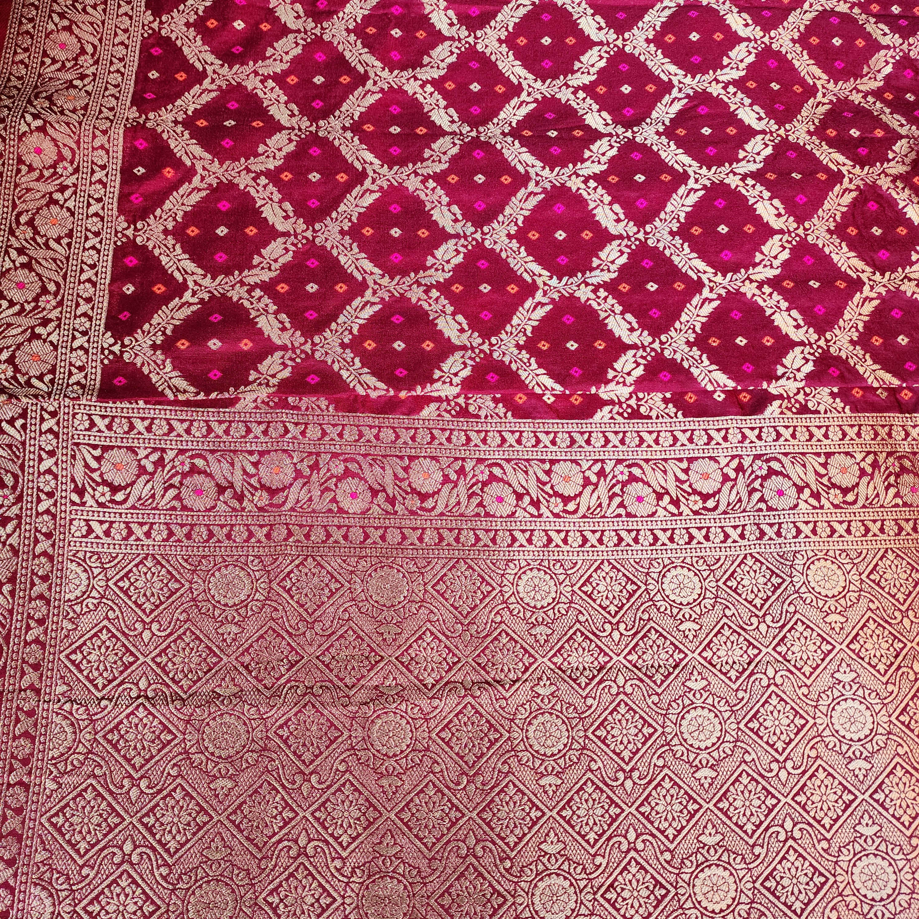 Wine Bandhani Dupatta with Traditional Jaal