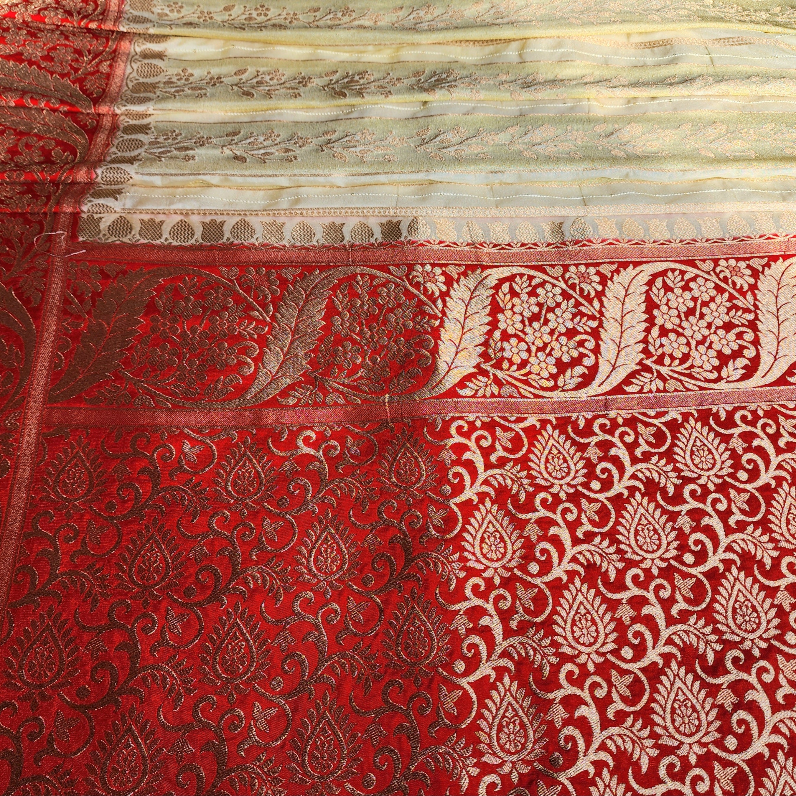 Rich White Crepe Georgette Silk Saree with Red Border and Gold Zari Detailing
