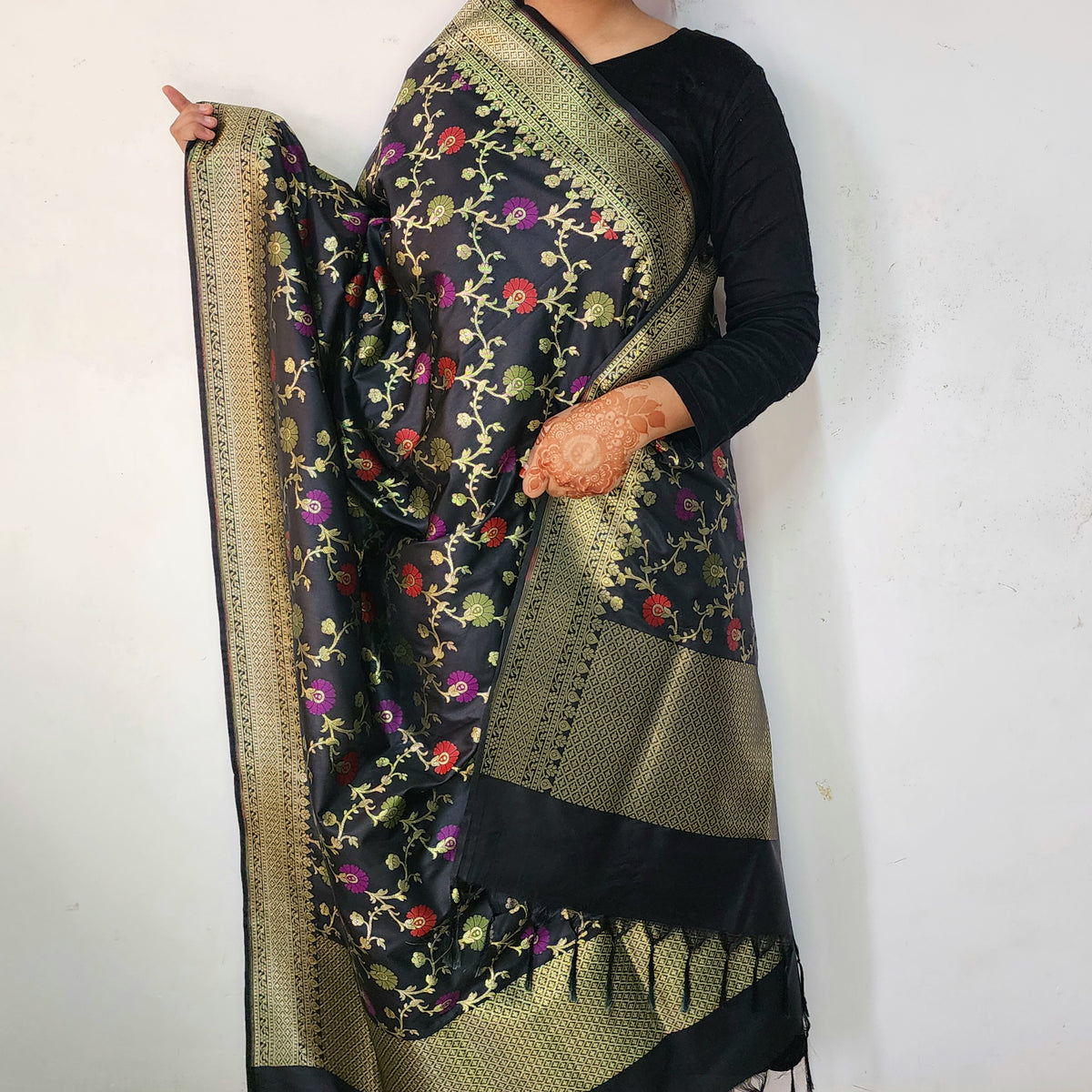 Banarasi Silk Floral Jaal Dupatta - Midnight