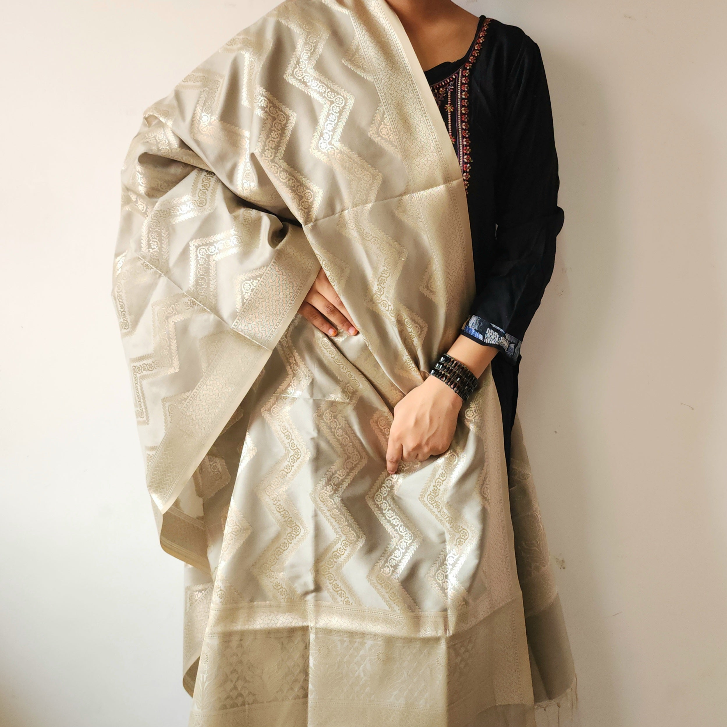 Dove Grey Banarasi Dupatta with Golden Zigzag Pattern