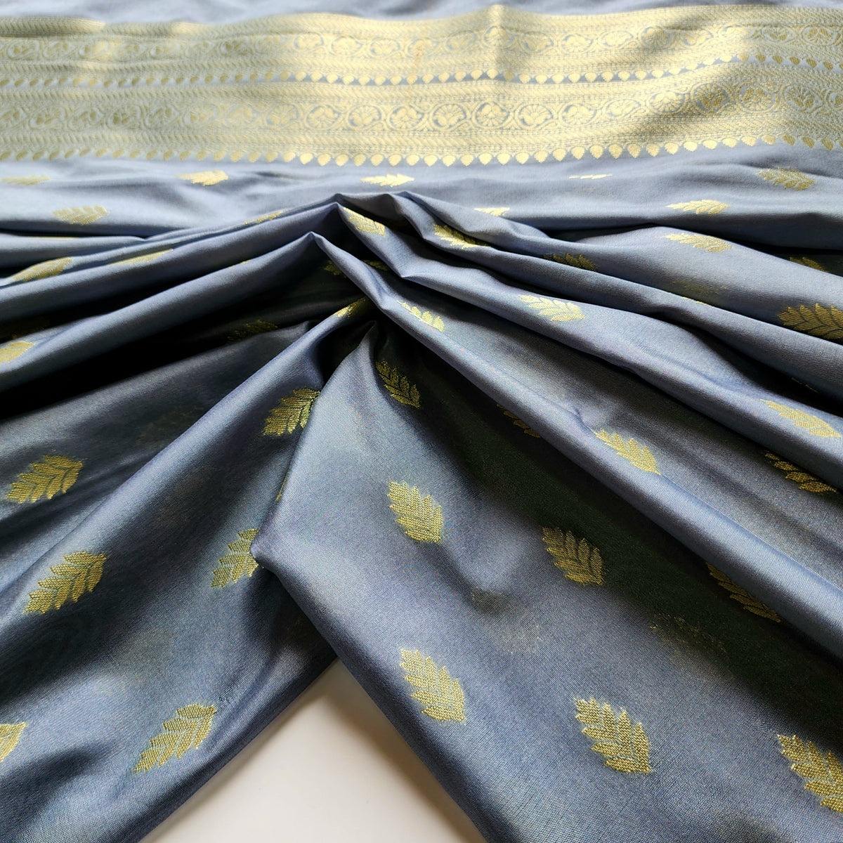 Steel Blue Banarasi Tapetta Silk Leaf Weave Dupatta
