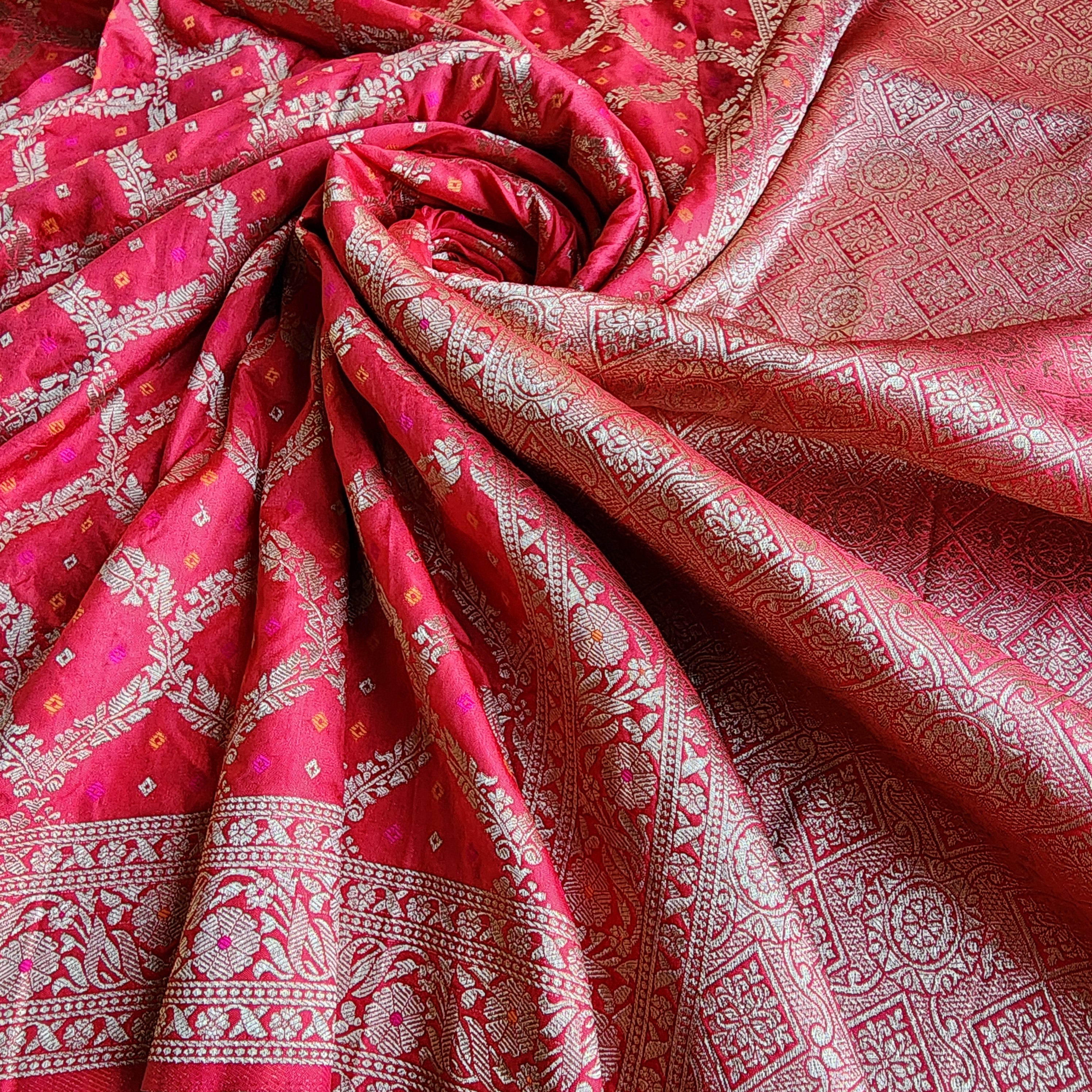 Crimson Red Bandhani Dupatta with Traditional Jaal