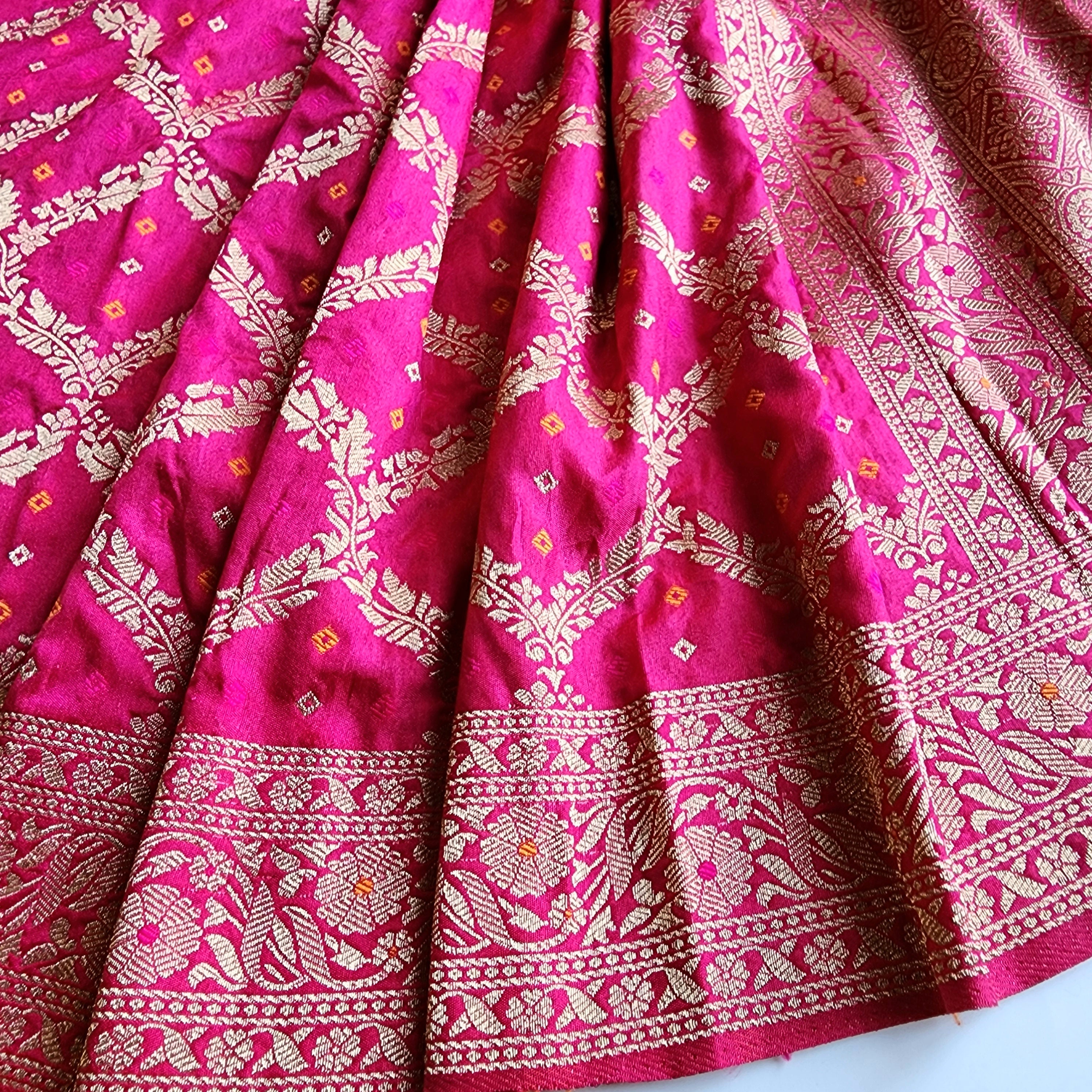 Deep Magenta Bandhani Dupatta with Traditional Jaal