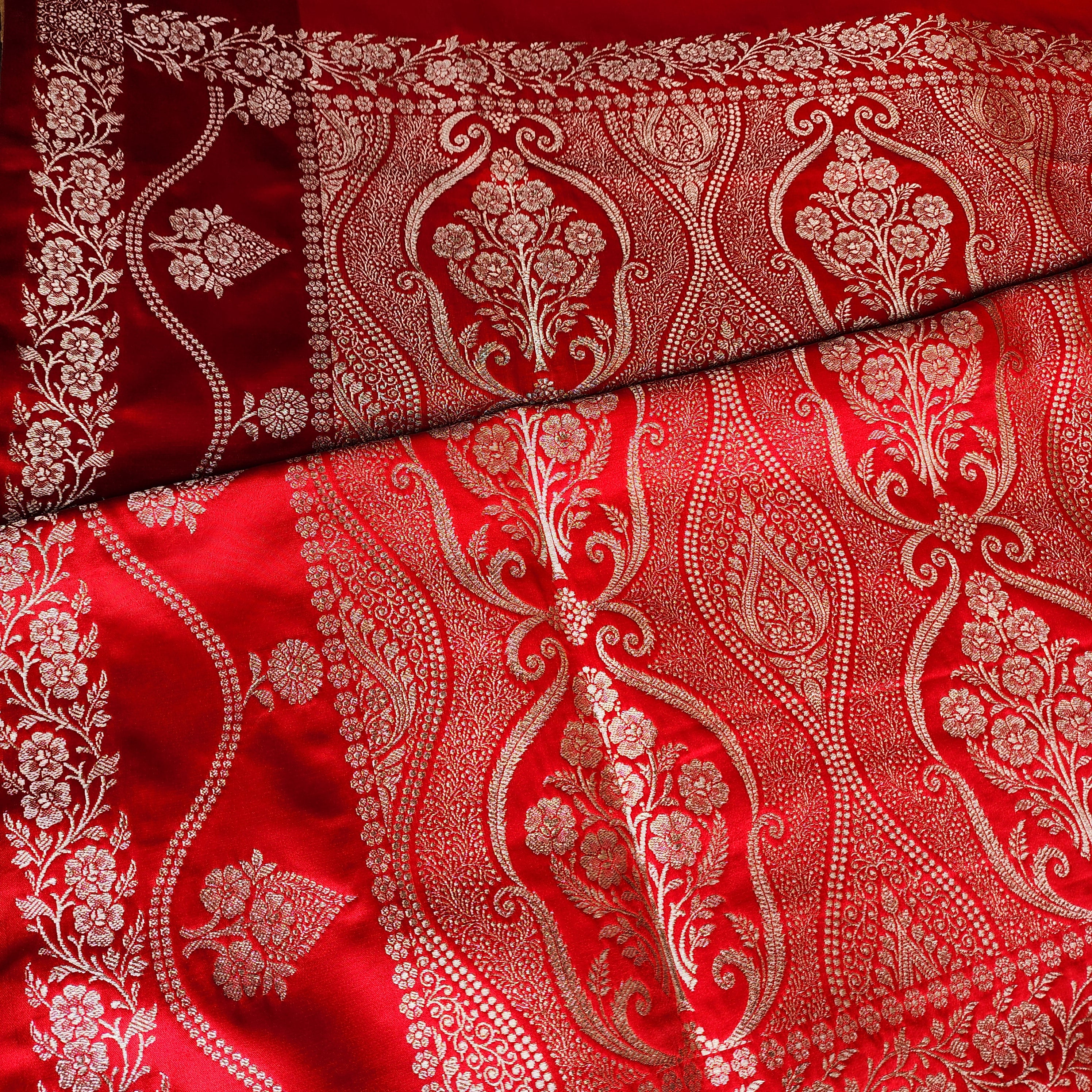 Dual-Tone Bright Red Pure Banarasi Katan Silk Saree