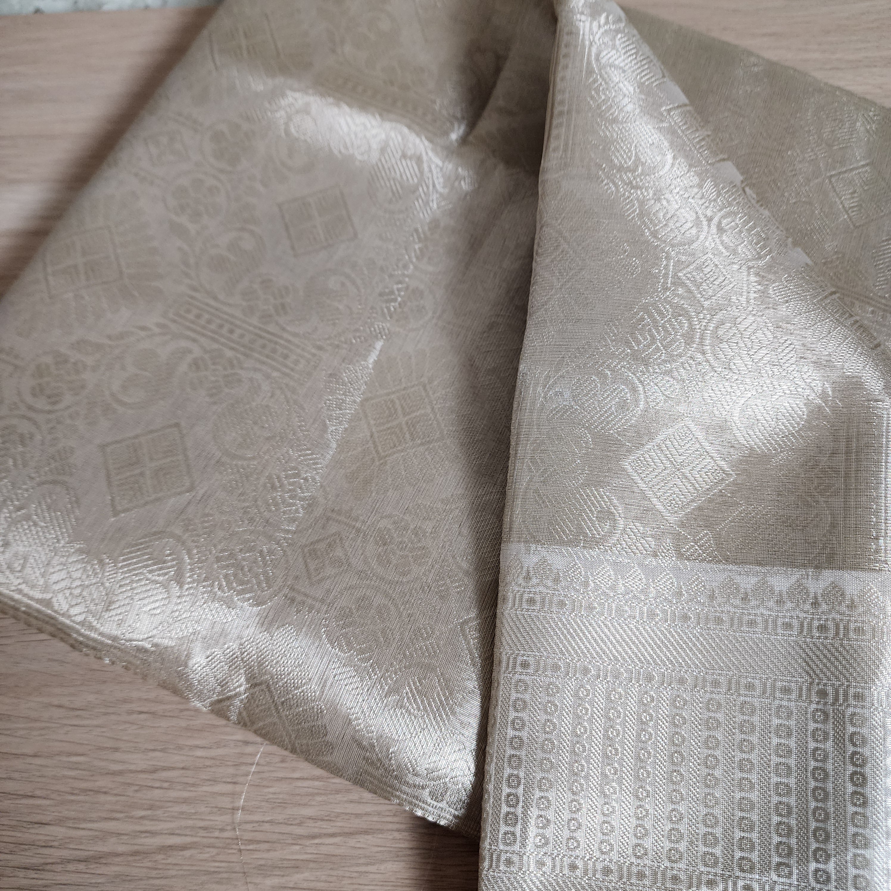 Elegant Glass Tissue Silk Saree in Brocade style weaving