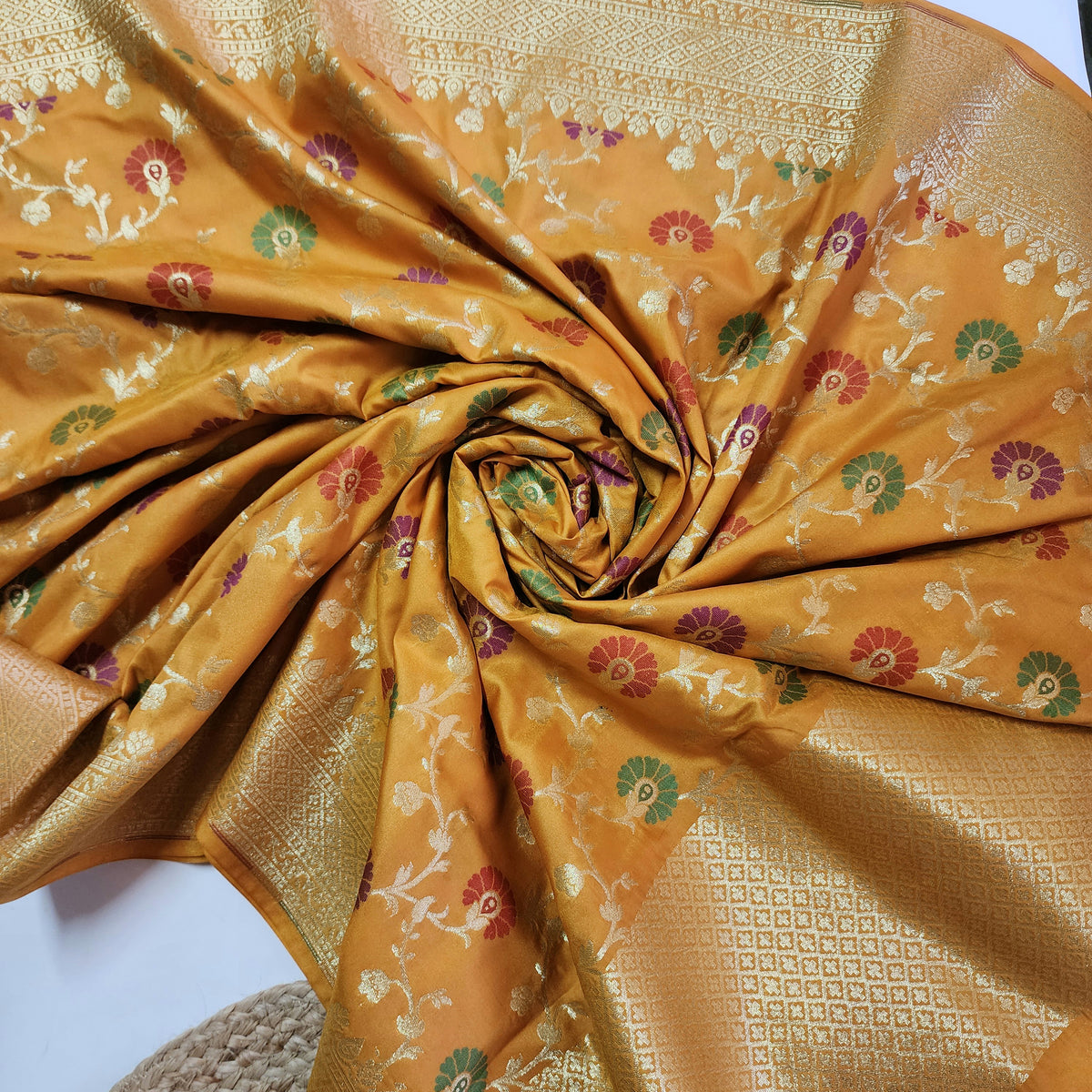 Banarasi Silk Floral Jaal Dupatta - Mustard Gold
