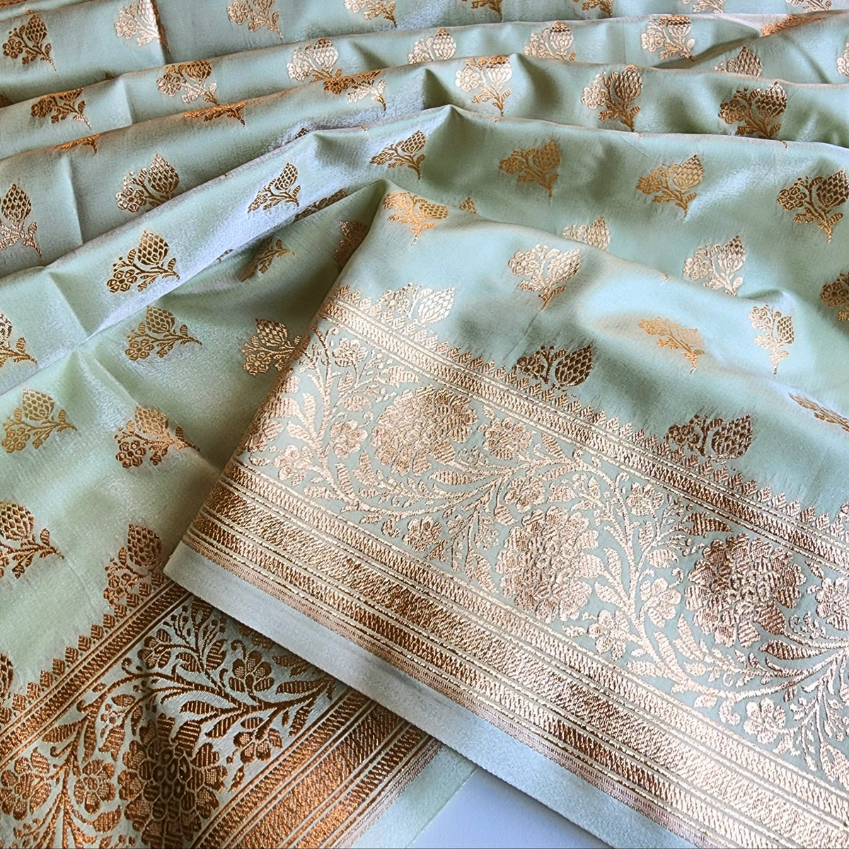 Rich Mint Green Banarasi Silk Saree with Gold Zari Weaving